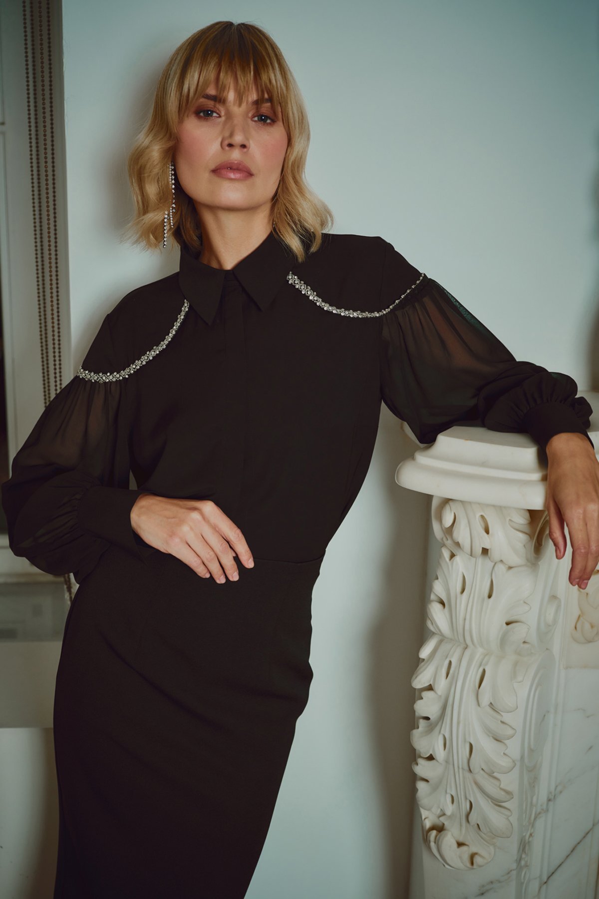 Sateen  Balon Kollu Aksesuarlı Gömlek - Siyah