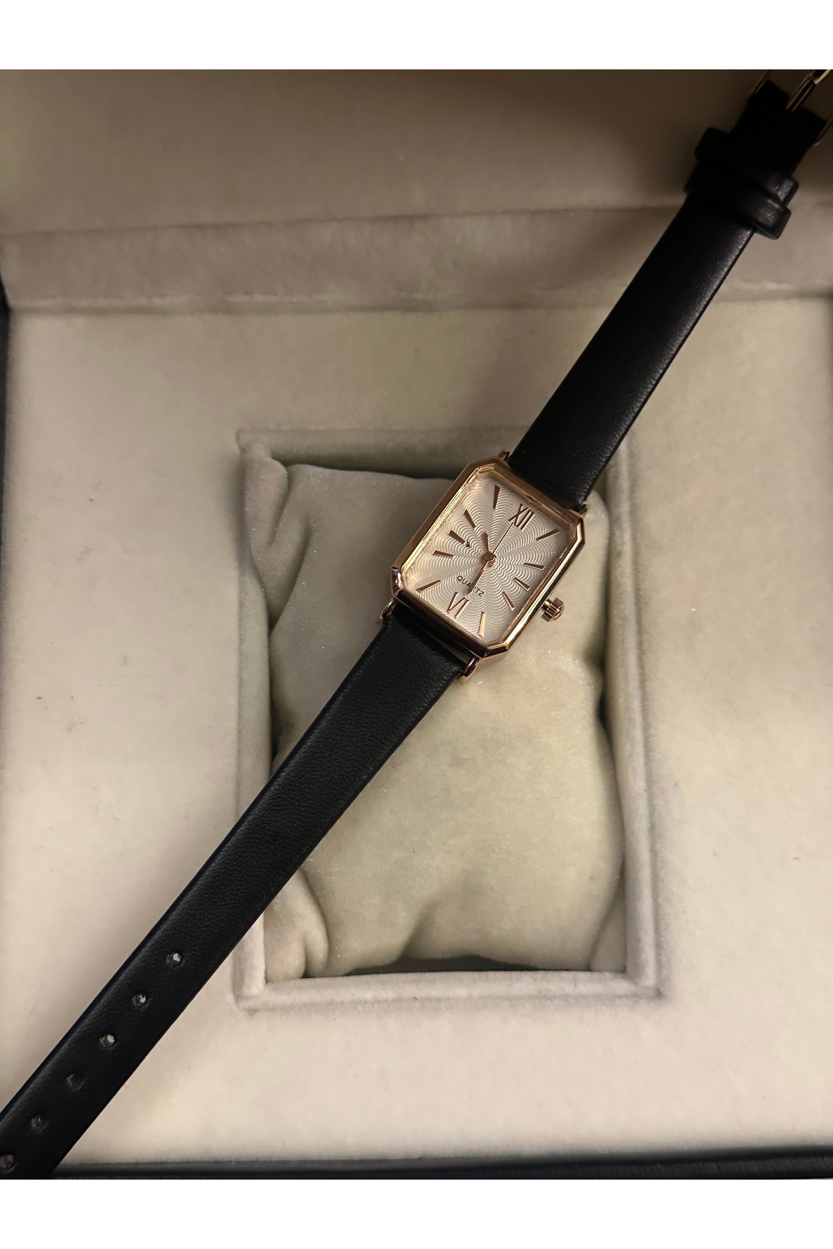 QUARTZ Vintage Saat Retro Minimal Siyah Renk Kordon Rose Renk Kasa