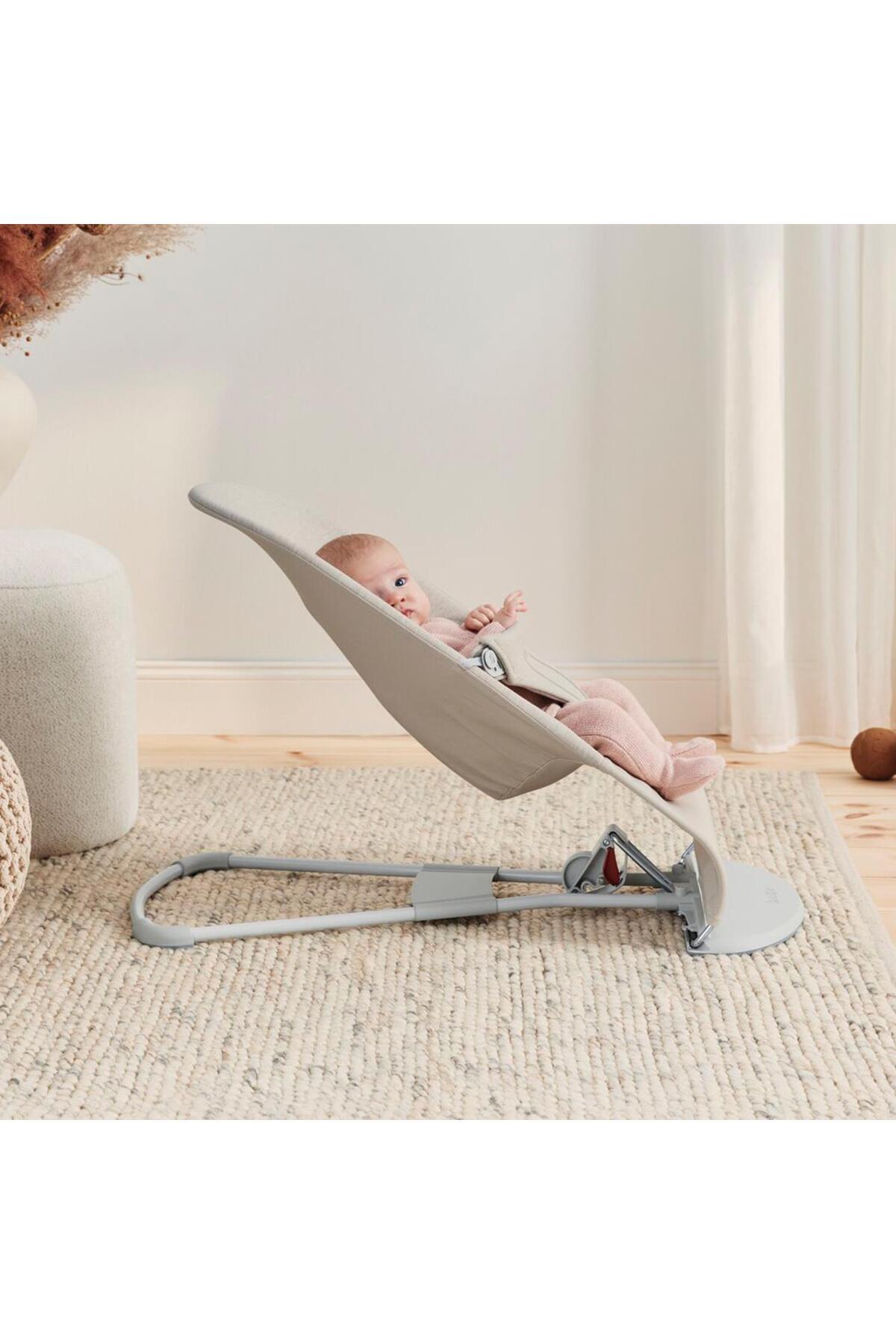 BabyBjörn Bliss Ana Kucağı Cotton 3D Jersey Light Beige fotoğrafı 3 (önizleme)