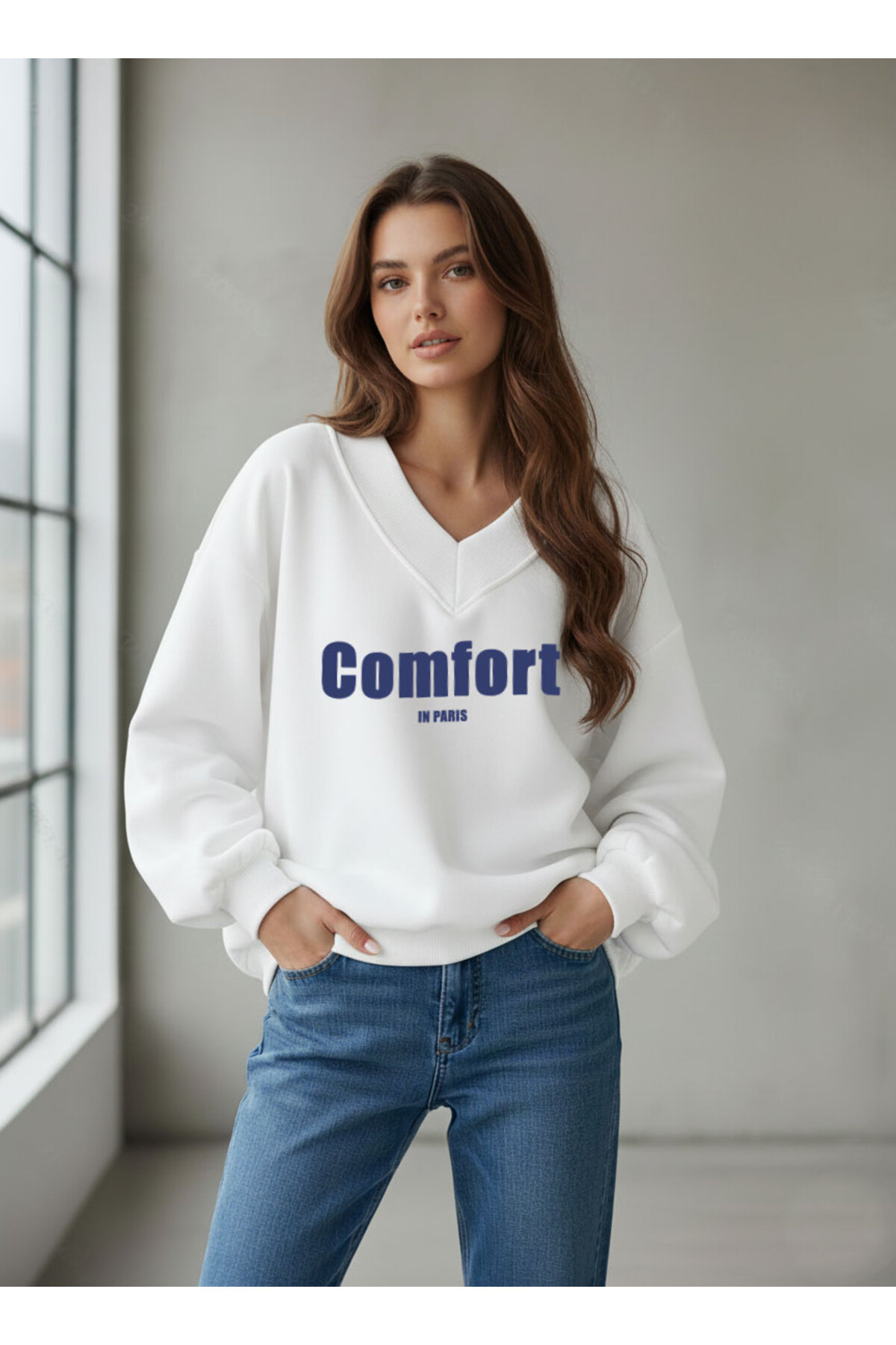 Women's White V-Neck Comfort Printed Oversize Sweatshirt