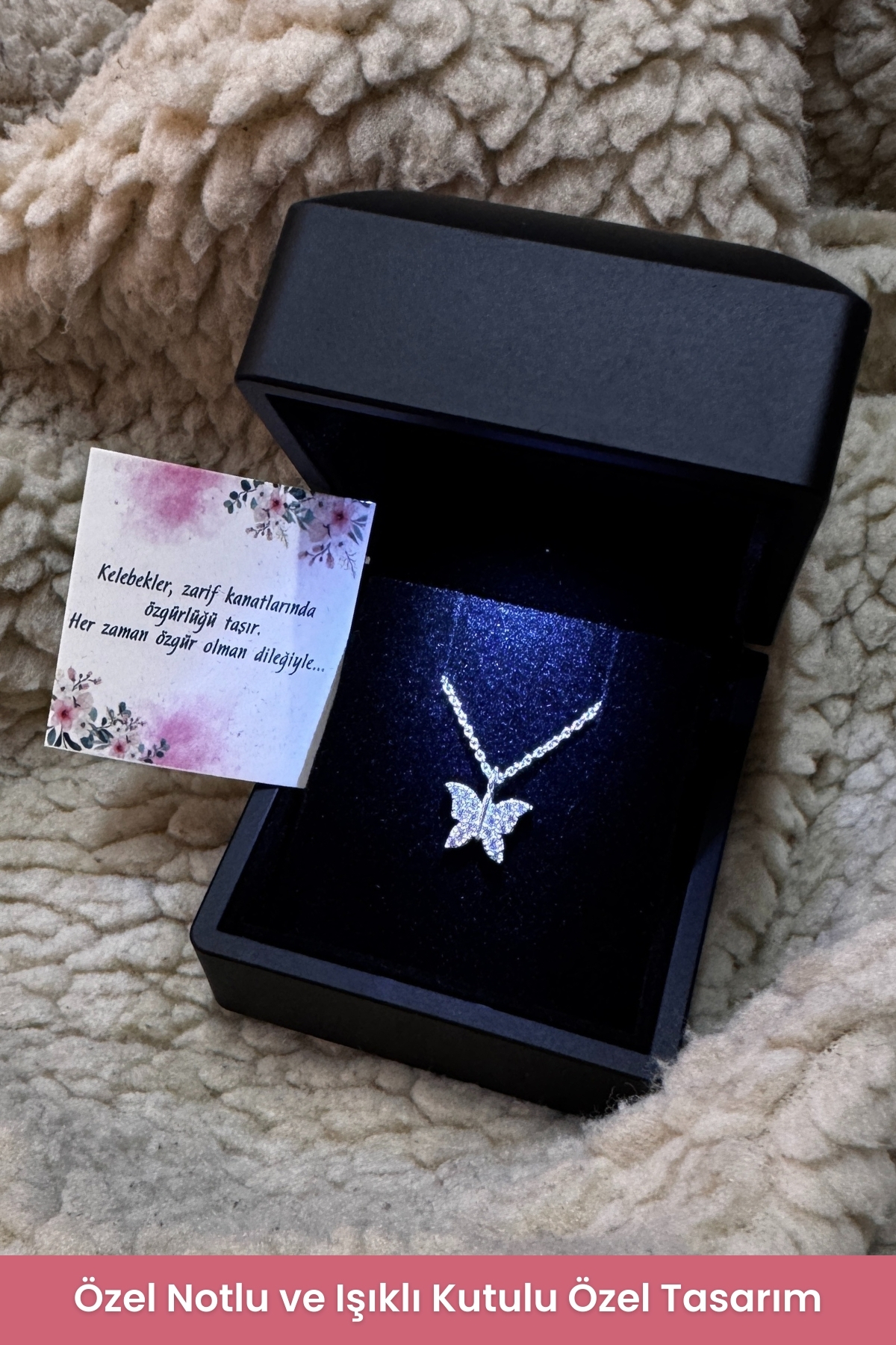 Lucente Jewellery Işıklı Hediye Kutulu Aşk Mutluluk Uğur Şans ve Zarafetin Simgesi Beyaz Taşlı Minimal Kelebek 925 Ayar Luxury Serisi Gün Hediyesi Gümüş Minik Kelebekli 45 Cm Zincirli Küpe Hediyeli Zarif Kadın Kolye görsel 5