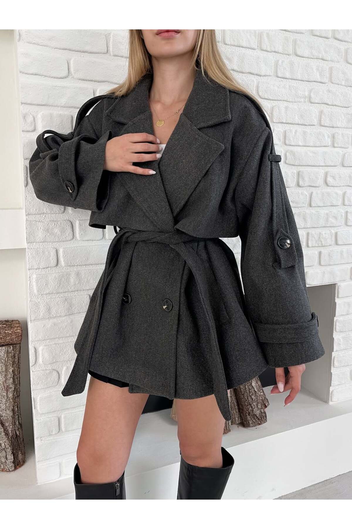 Robe De Lion Kaban Kısa Boy Düğmeli Kuşaklı Yeni Sezon Dış Giyim görsel 5