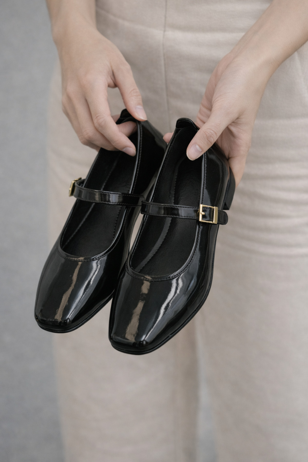 ZARICH  Noir Kadın Rugan Mary Jane Tek Bantlı Toka Detaylı Retro Kolej Günlük Ayakkabı