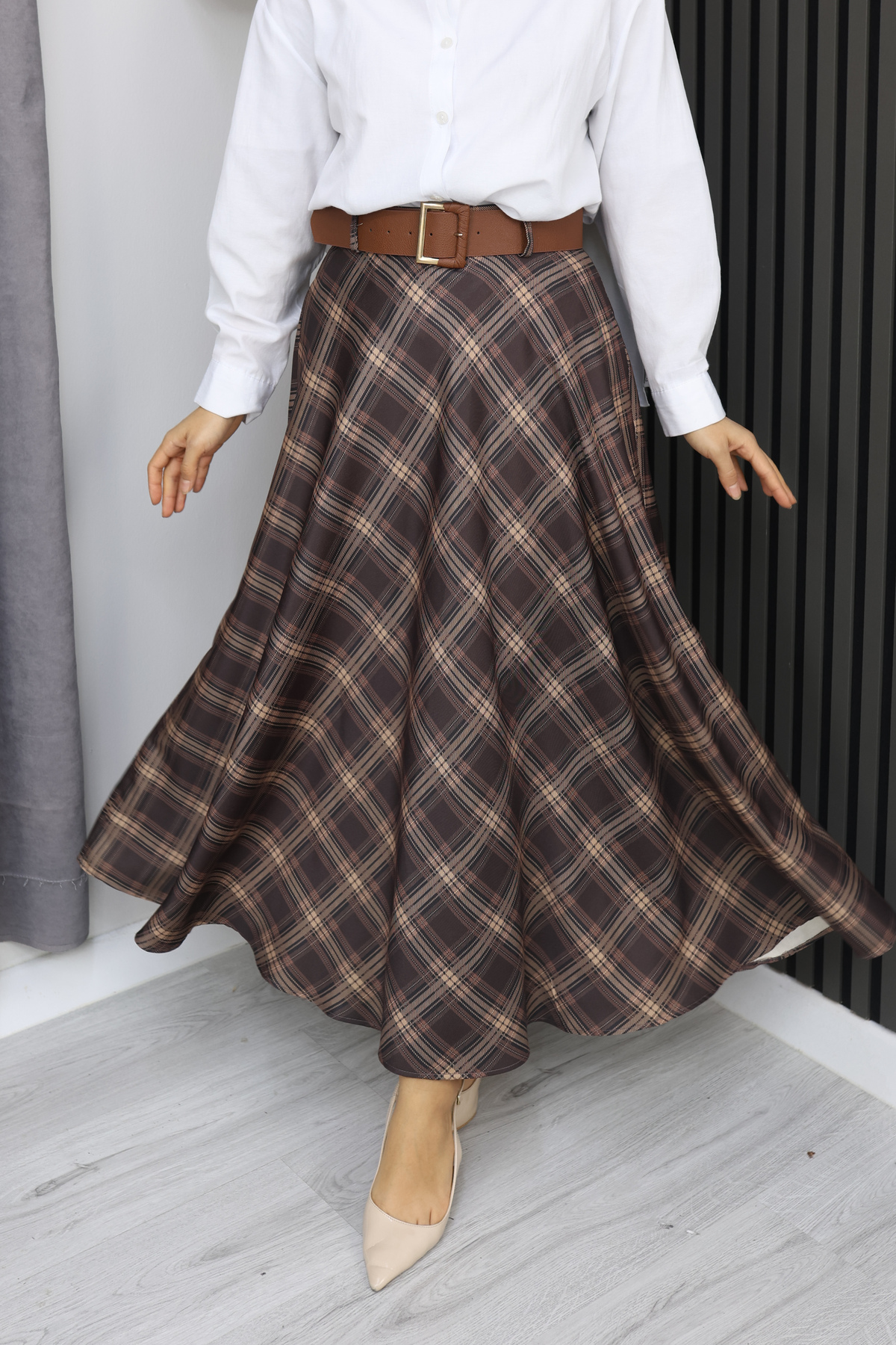 Grosh Fashion  Ekose Desenli Uzun Etek – Kemer Detaylı