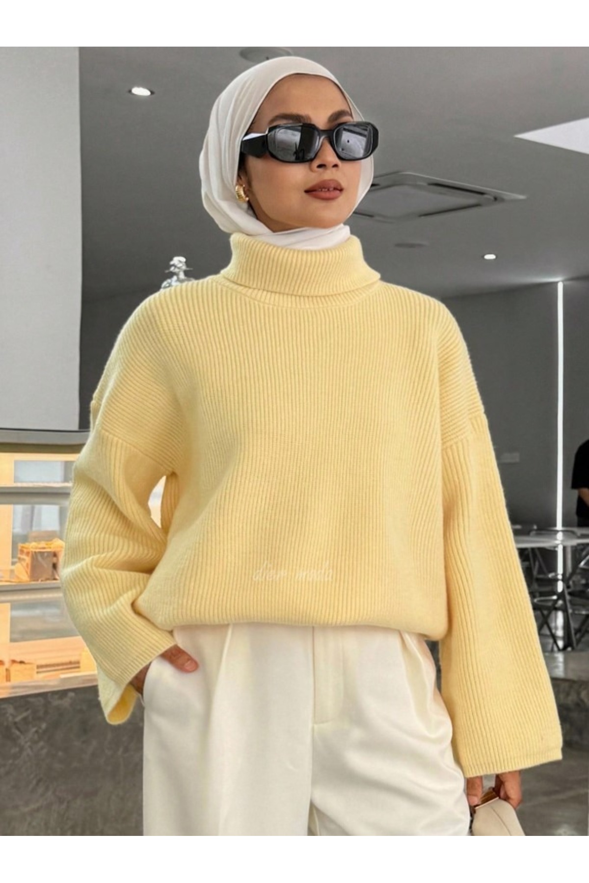 Dier Moda Kadın Sarı Balıkçı Yaka Düşük Omuz Geniş Kesim Triko Kazak Fmoda8084 görsel 3