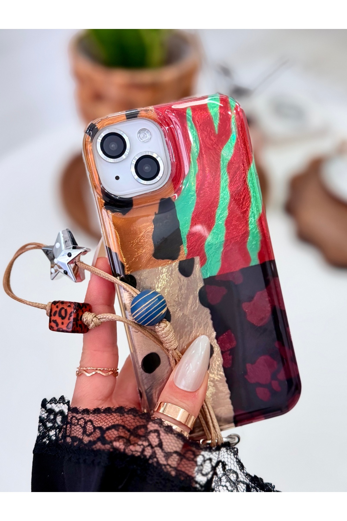 Iphone 15 - 14 - 13 Compatible Shine Charm Leopard Color Transition Shiny Design Silicone Case