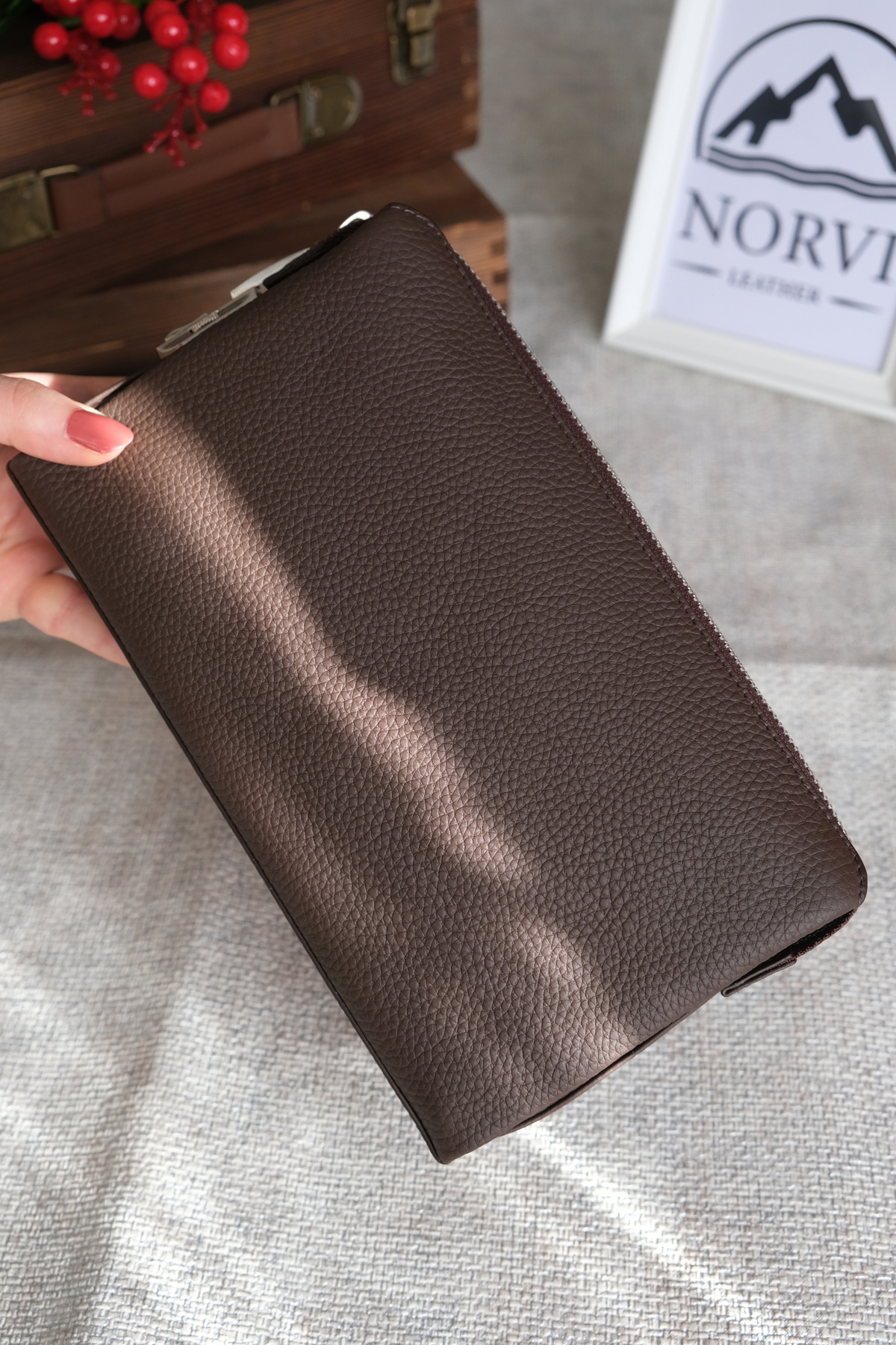 Norvi Leather Şifreli Hakiki Deri Erkek El Çantası 1232 görsel 2