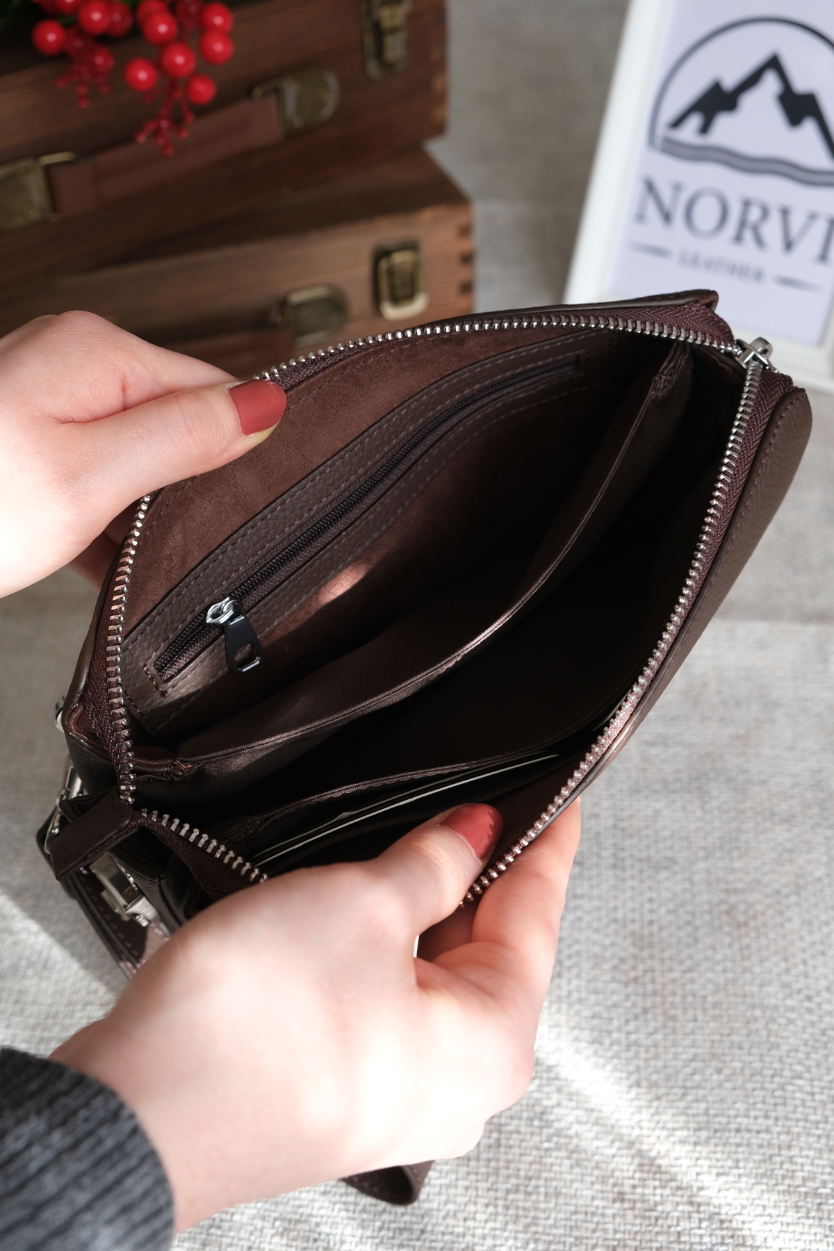 Norvi Leather Şifreli Hakiki Deri Erkek El Çantası 1232 görsel 4