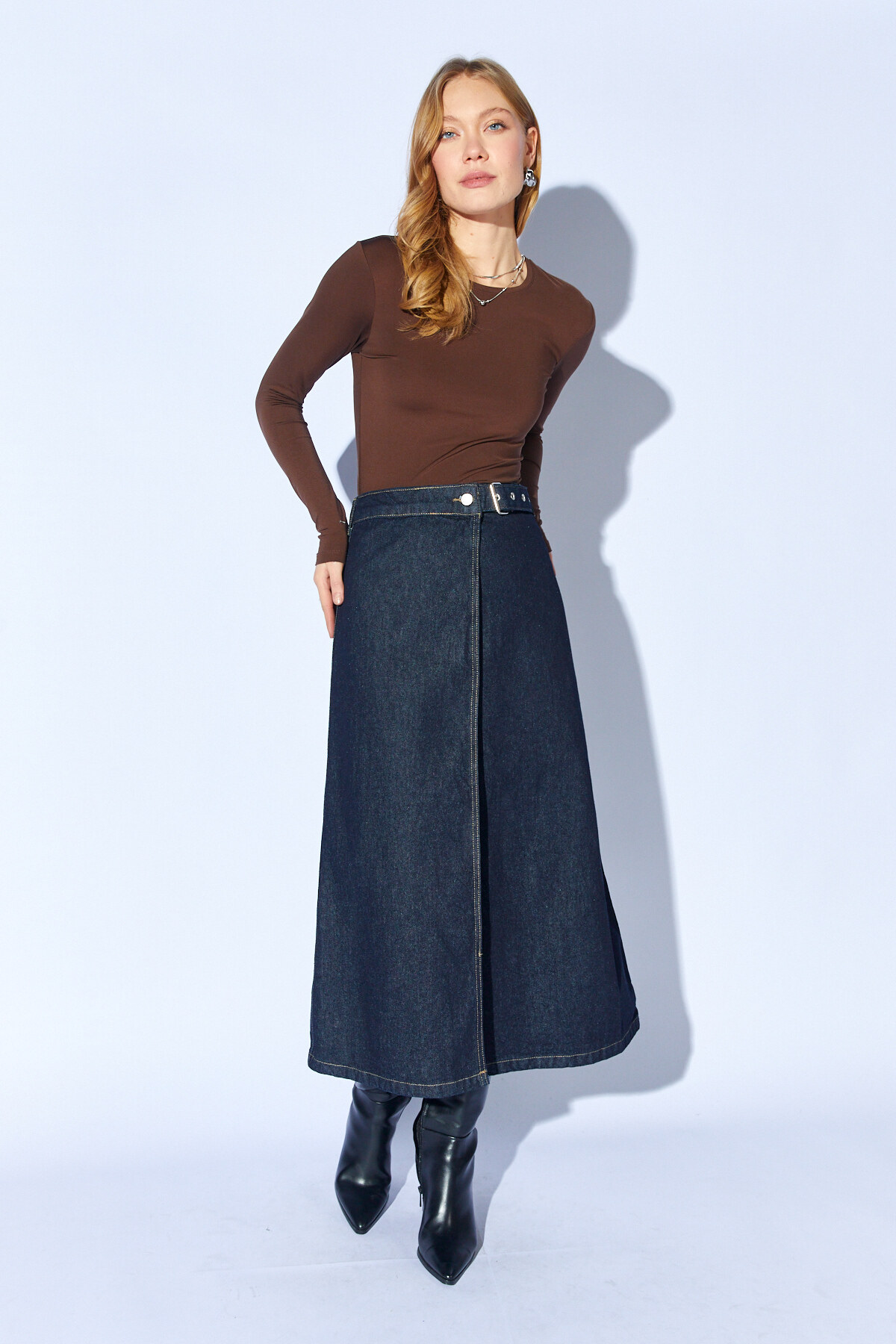 Rins Yıkama Kahve Yarım Kemerli Anvelop Rins Yıkama Midi Denim Etek | MKW295320-01