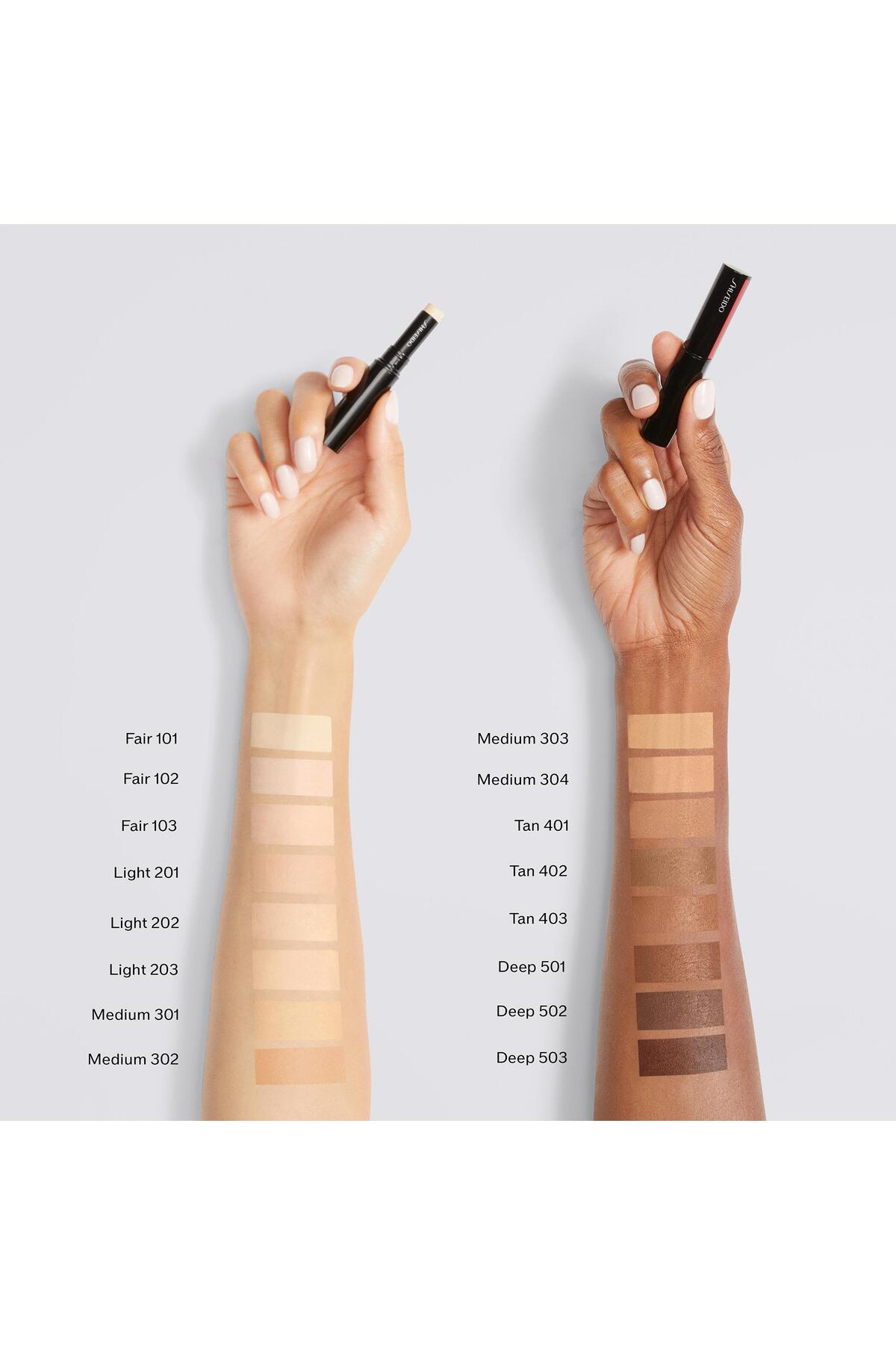 Synchro Skin Radiant Lifting Concealer 303 — بژ 18718 — تصویر 3 از 7