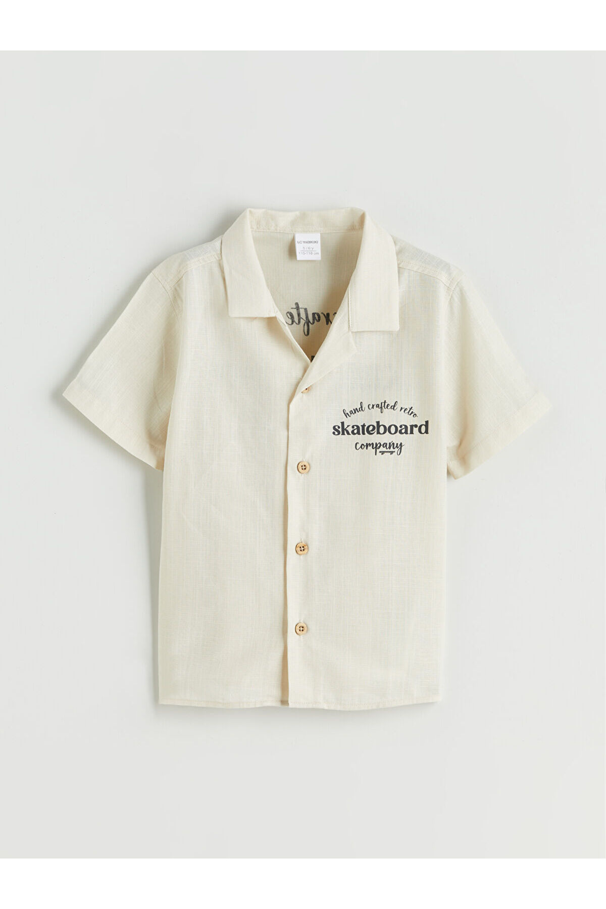 LC Waikiki Nevaa Collection Bej Resort Yaka Baskılı Erkek Çocuk Gömlek fotoğrafı 2 (önizleme)