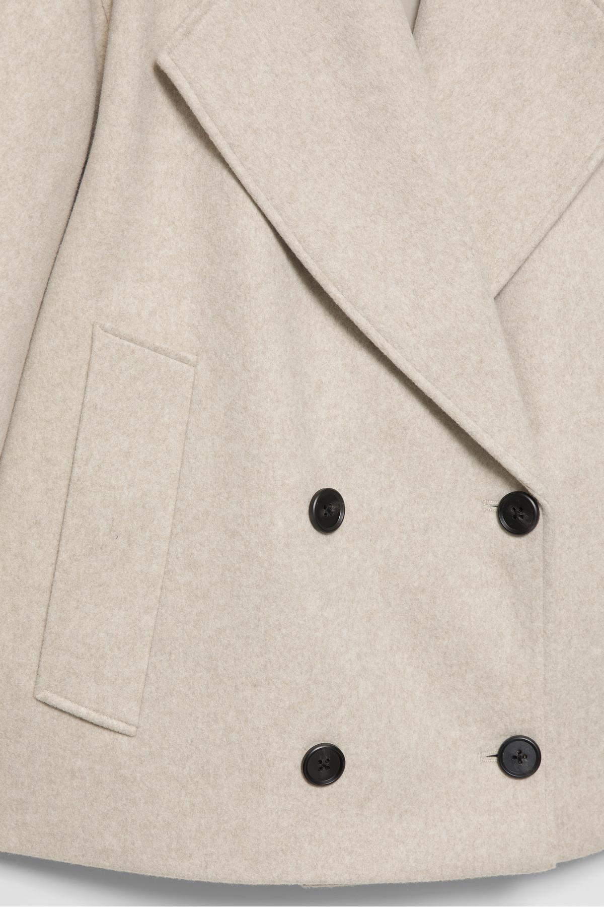 Pull & Bear  Yumuşak kısa kaşe kaban - Görsel 7