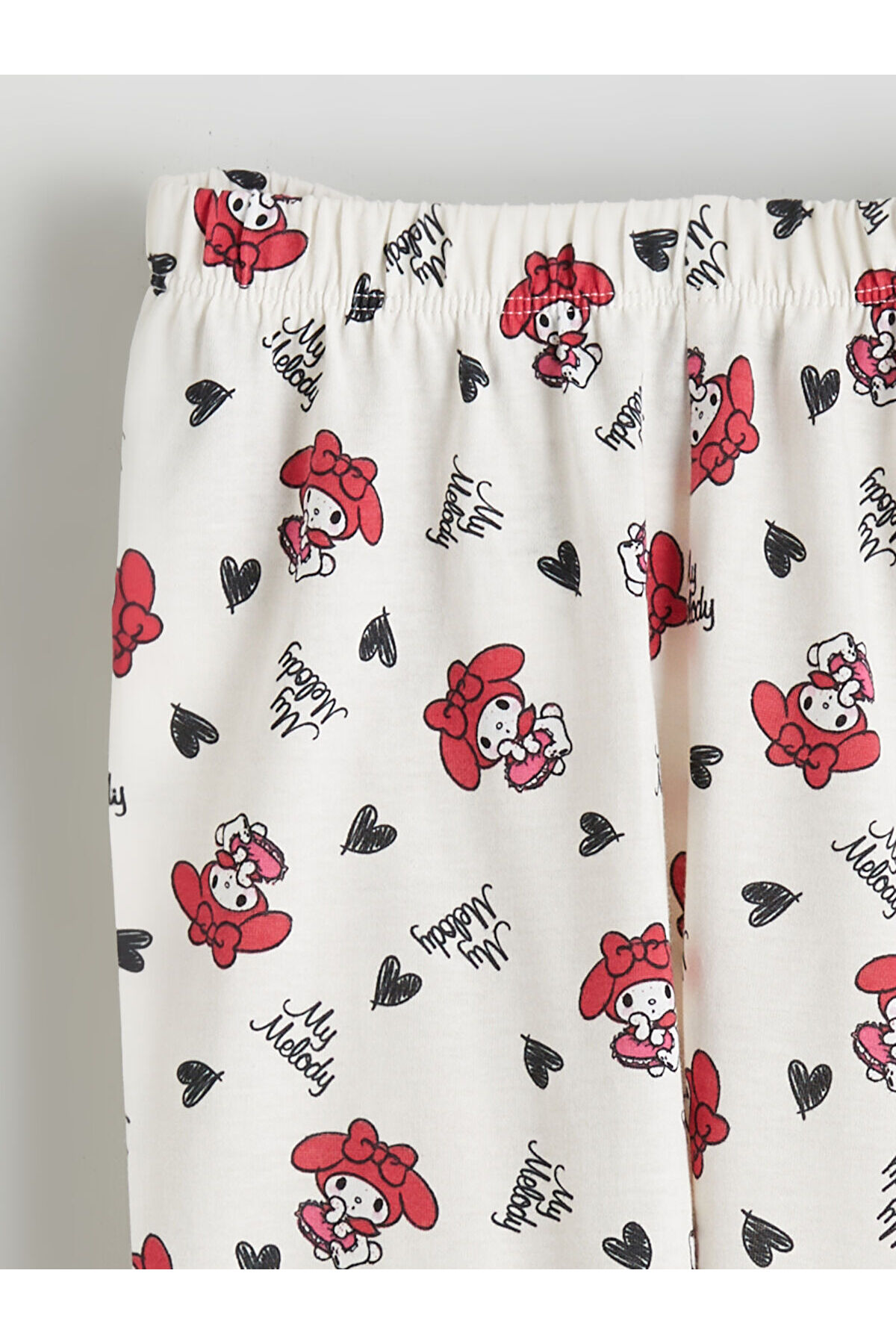 LC Waikiki Ekru My Melody Baskılı Kız Çocuk Pijama Takımı fotoğrafı 7 (önizleme)