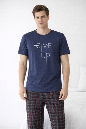 FAMES PİJAMA ERKEK Lacivert GİVE UP ALT SİYAH EKOSE KISA KOL PİJAMA TAKIM
