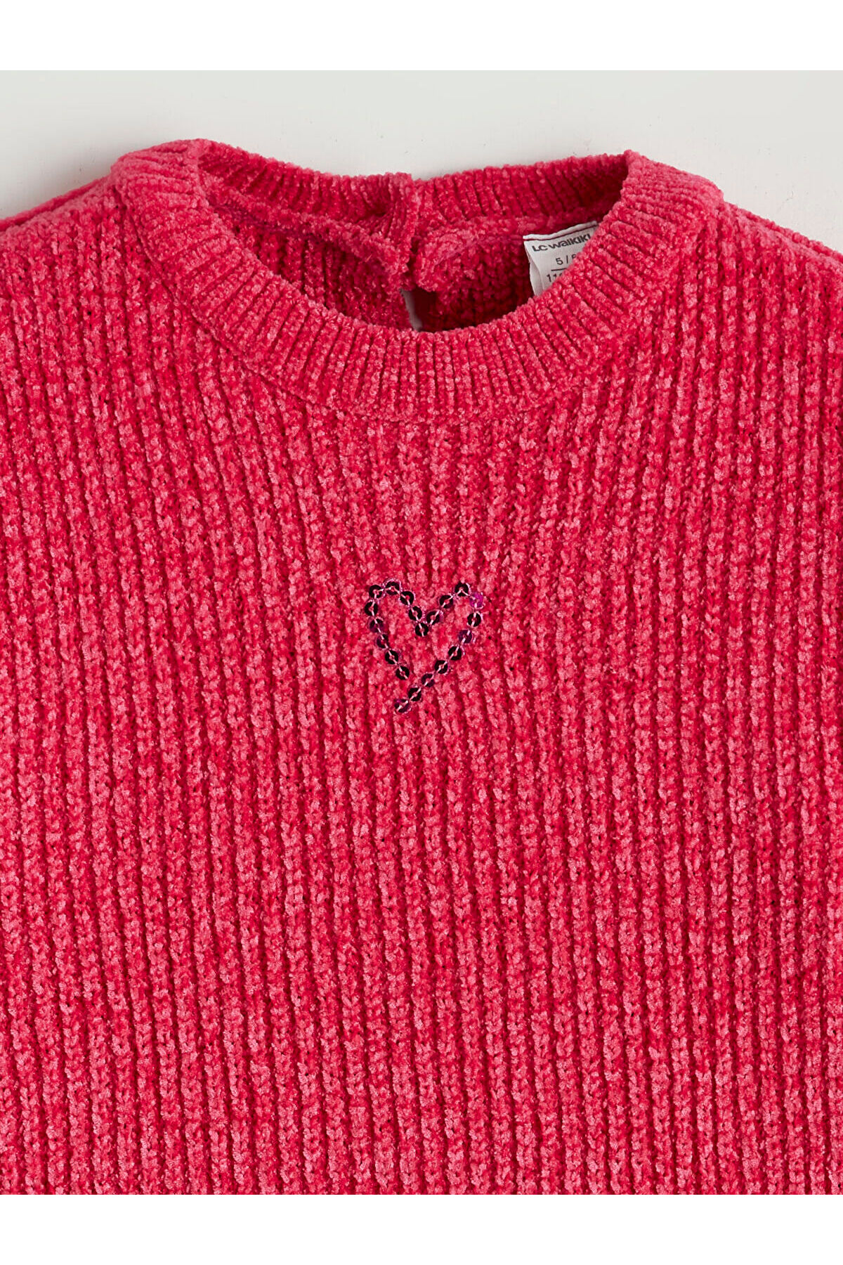 LC Waikiki Elsiva Collection Fuşya Kalp Nakışlı Kız Çocuk Triko Kazak fotoğrafı 3 (önizleme)