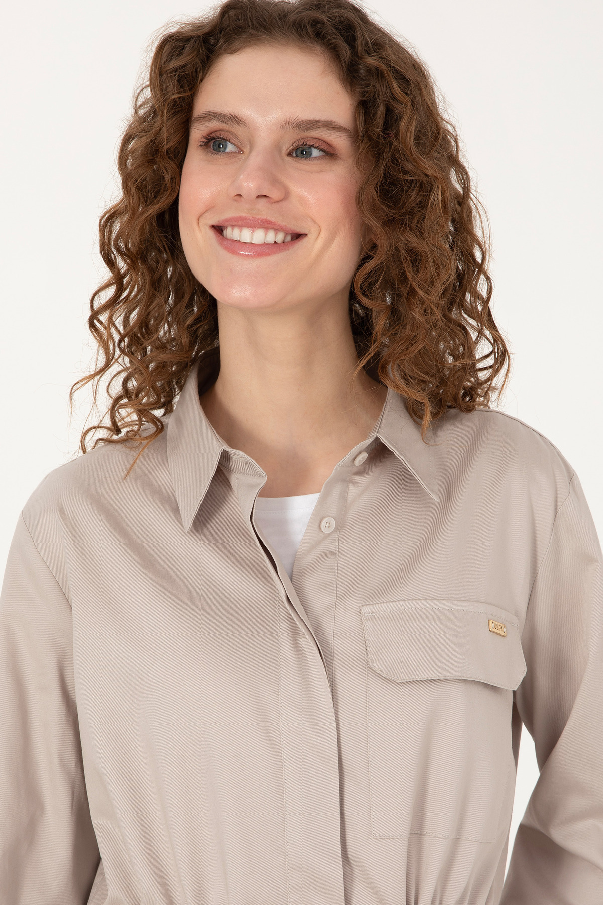 U.S. Polo Assn.  Kadın Taş Belden Büzgülü Uzun Kollu Gömlek 50316423-VR049 - Görsel 2