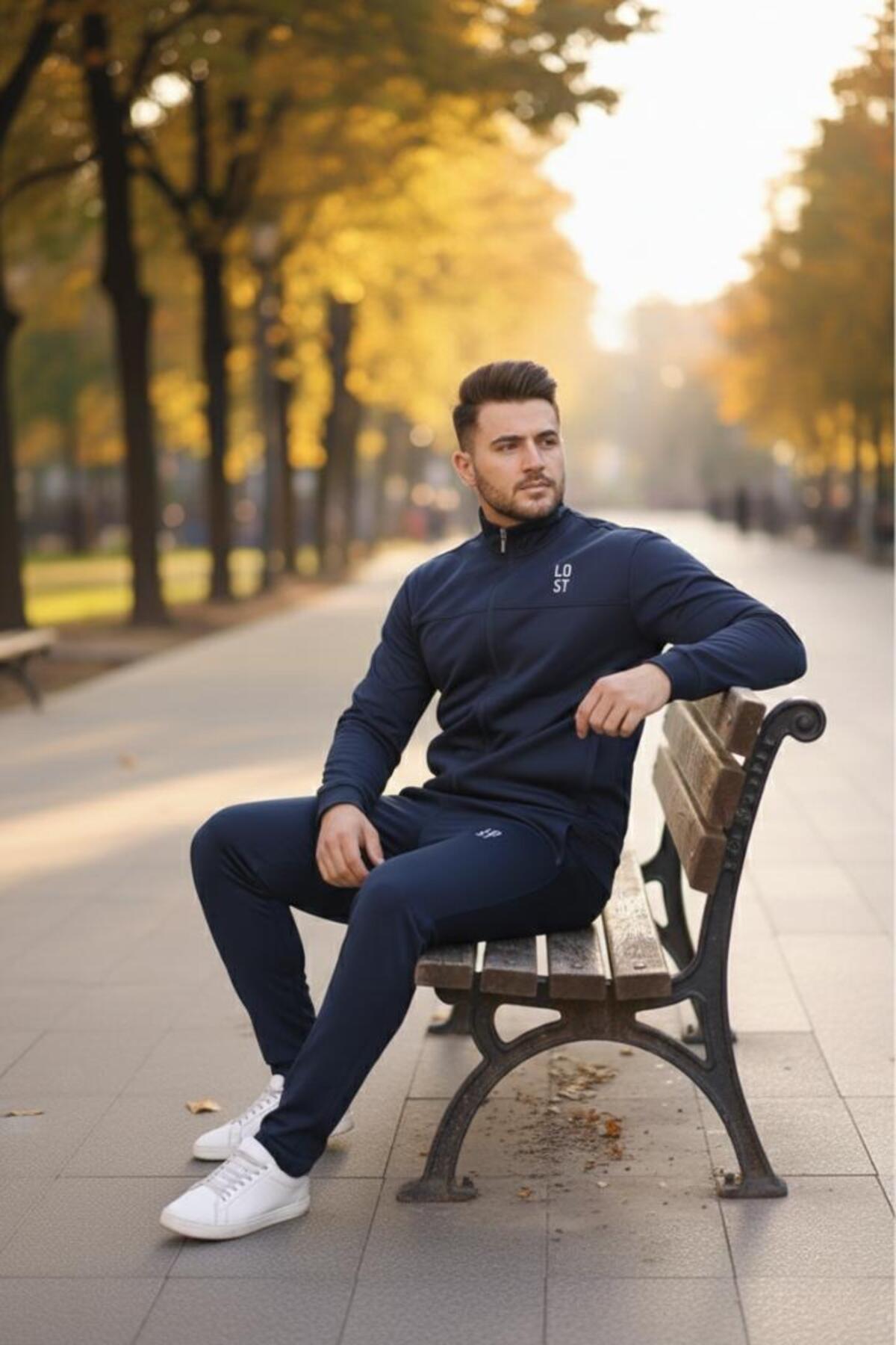 ست لباس ورزشی مردانه ریلکس فیت فصل جدید — سرمه‌ای M01596179 — تصویر 2 از 5