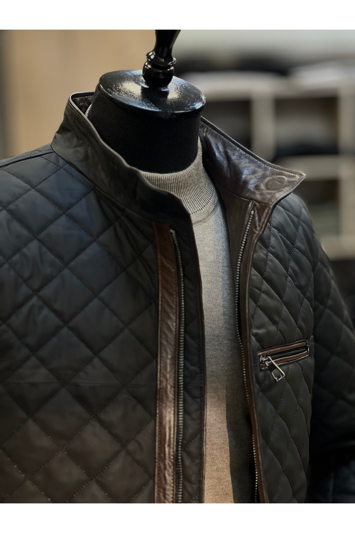 SAVARA  siyah özel üretim yüksek kalite Hakiki deri kapitone baklava desen dik yaka deri mont - Görsel 2