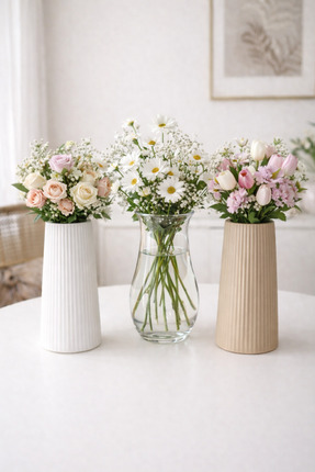 VENİV 3 Parça- Cam Vazo 21 cm - 2 Adet Plastik Vazo 20 cm Beyaz & Bej