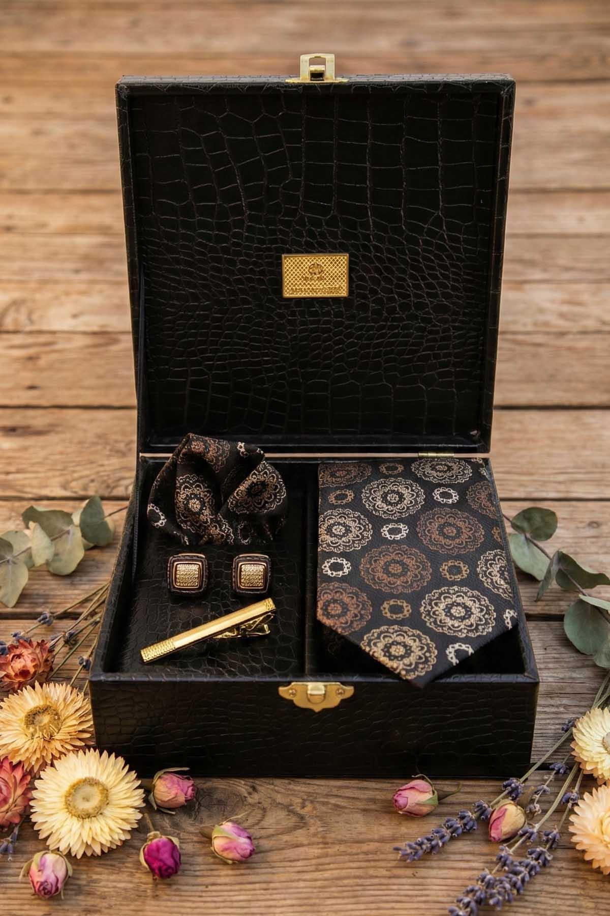  جعبه هدیه مردانه مشکی - کراوات، دکمه سرآستین، سنجاق کراوات KMK152