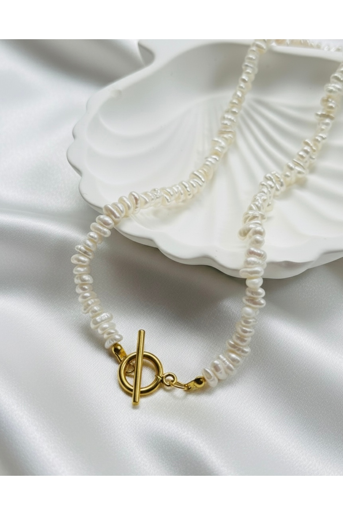 Custom Design Trend Modern Steel Sailor Lock Genuine Pearl Necklace