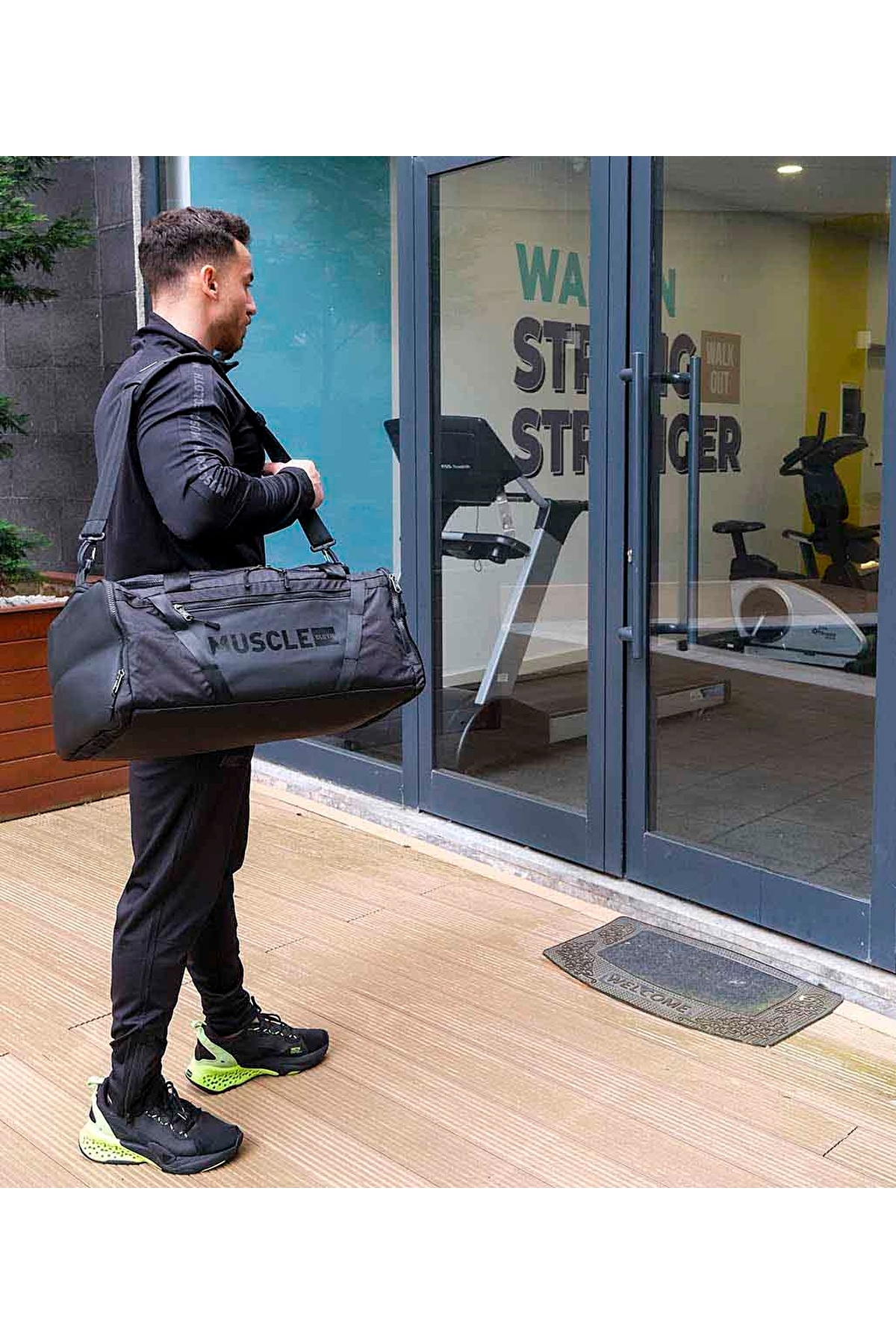 MUSCLECLOTH  Glory Silindir Çanta Siyah 40 L - Görsel 2