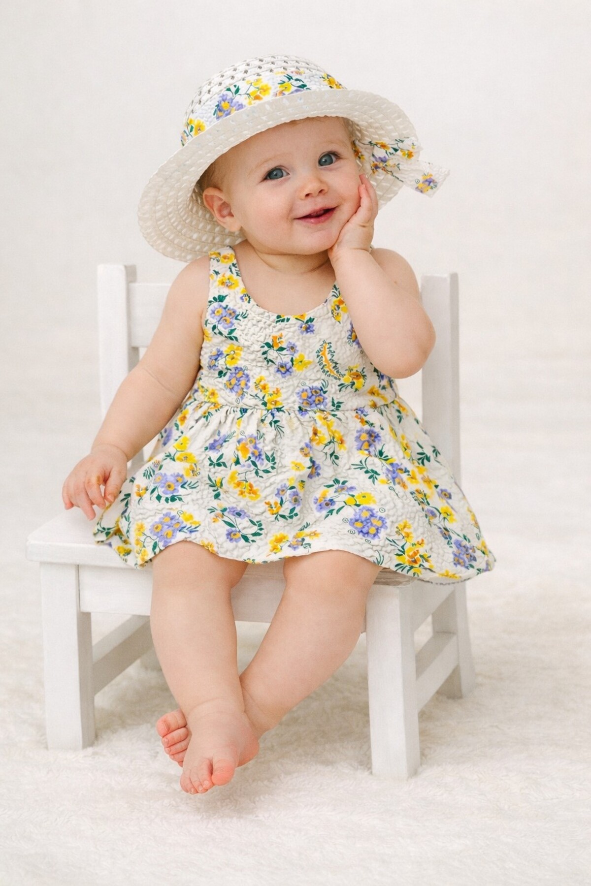 Chicsy Baby Tatlı Çiçek Desenli Şapkalı Fiyonklu Kız Bebek Elbisesi fotoğrafı 3 (önizleme)