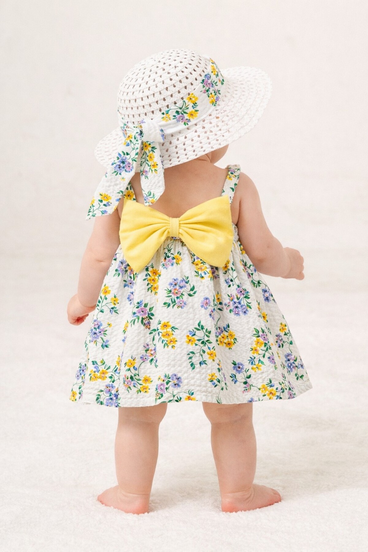 Chicsy Baby Tatlı Çiçek Desenli Şapkalı Fiyonklu Kız Bebek Elbisesi fotoğrafı 2 (önizleme)