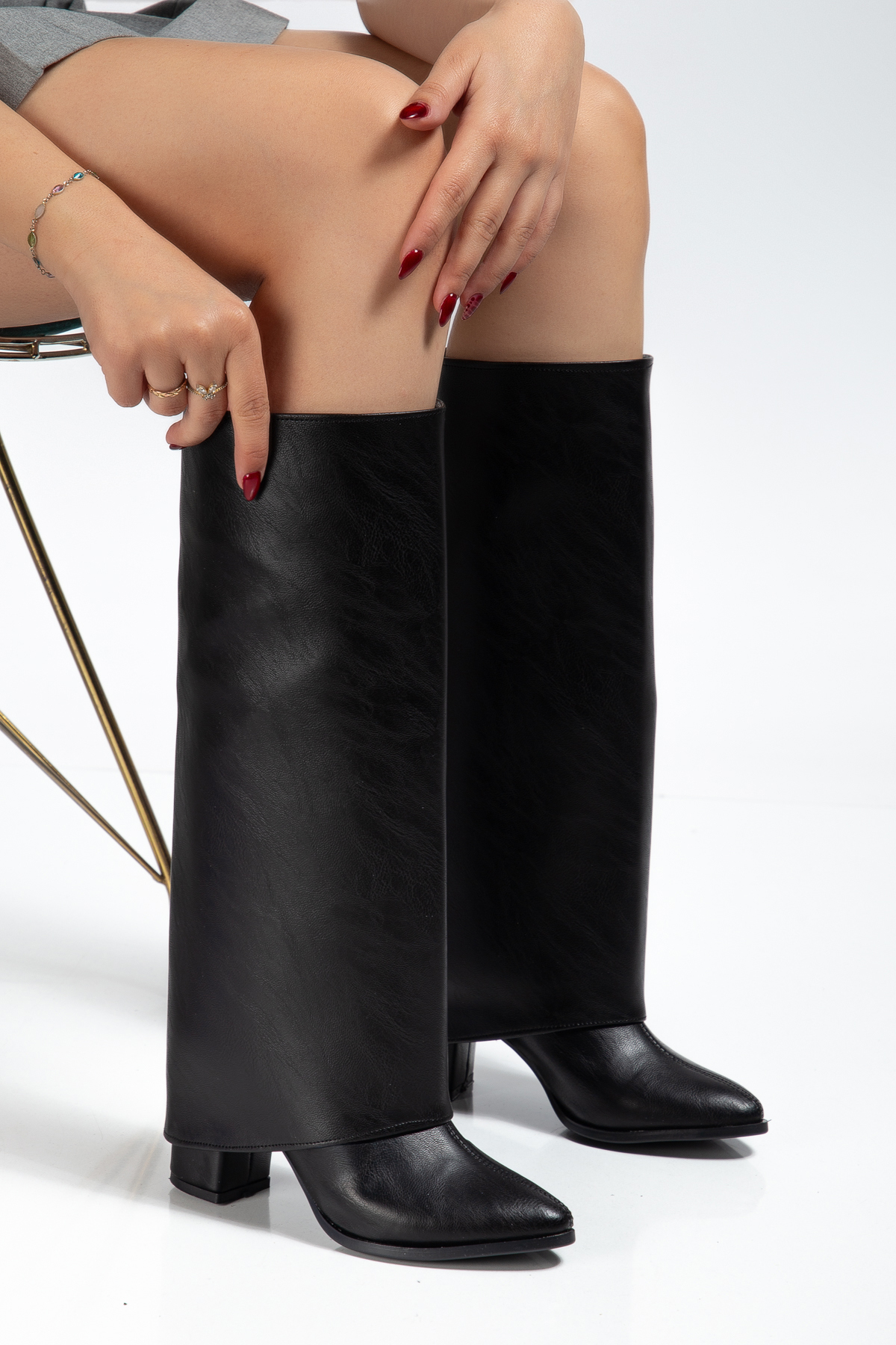 livens  Kadın Siyah Tozluklu Çizme Topuklu Tak Çıkar Aparatlı Çizme Bot Topuklu Sivri Burun Fermuarlı - Görsel 3