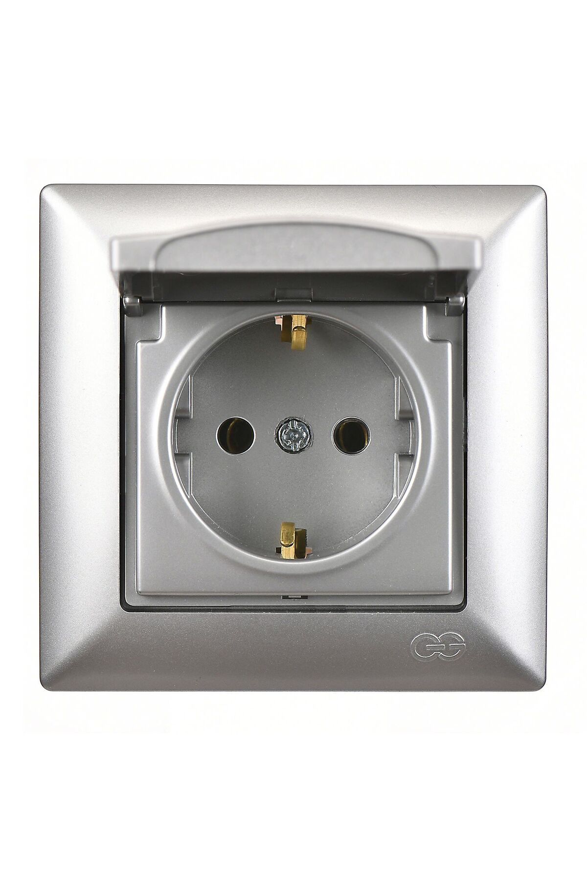 Visage Earthed Socket with Silver Cover