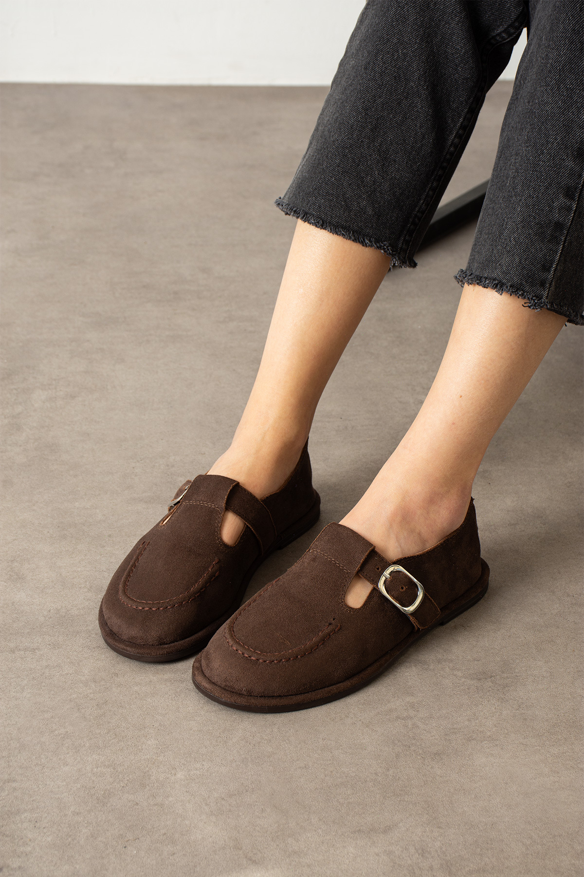 Zintra  Kadın Süet Tokalı Babet Vizon Renk Önü Kapalı Günlük Ayakkabı Rahat Konforlu