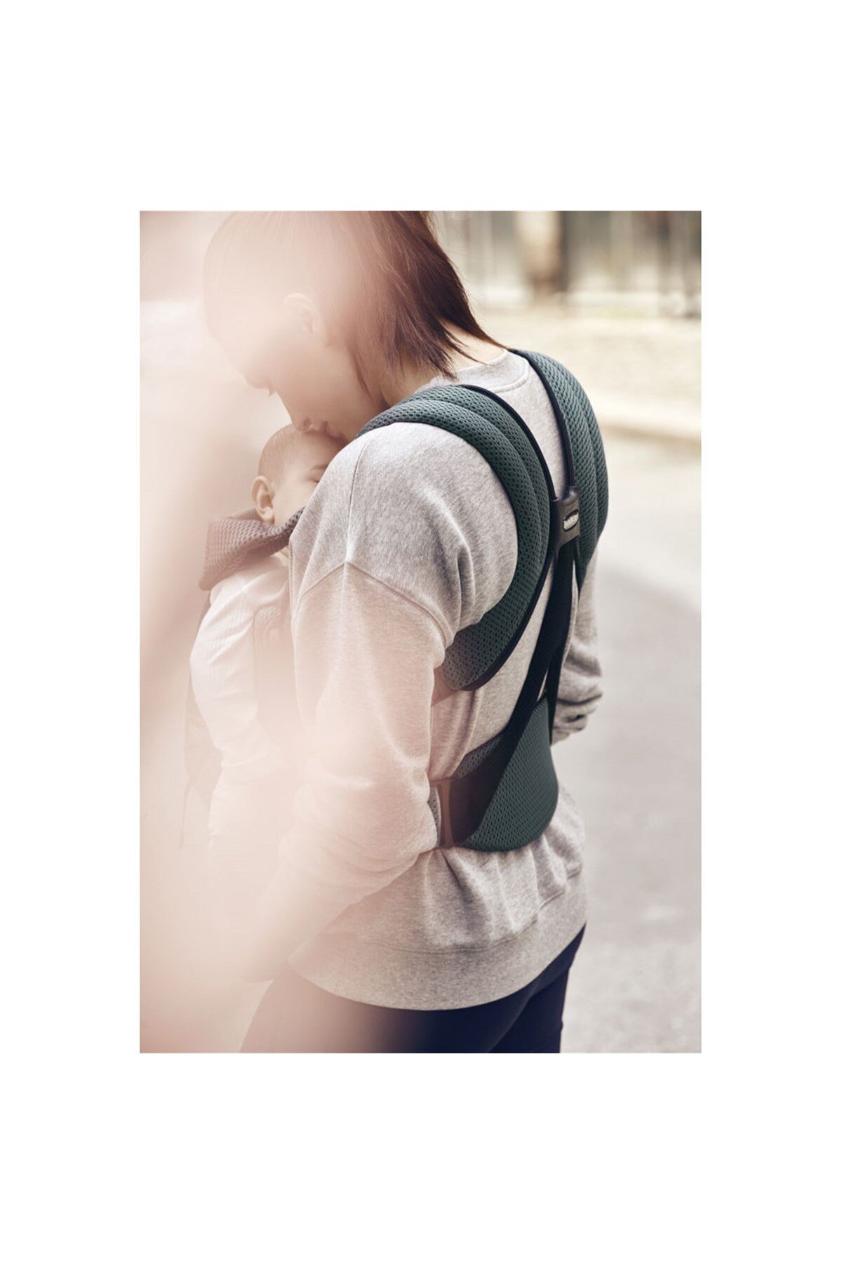 BabyBjörn Kanguru Move Mesh Sage Green fotoğrafı 5 (önizleme)
