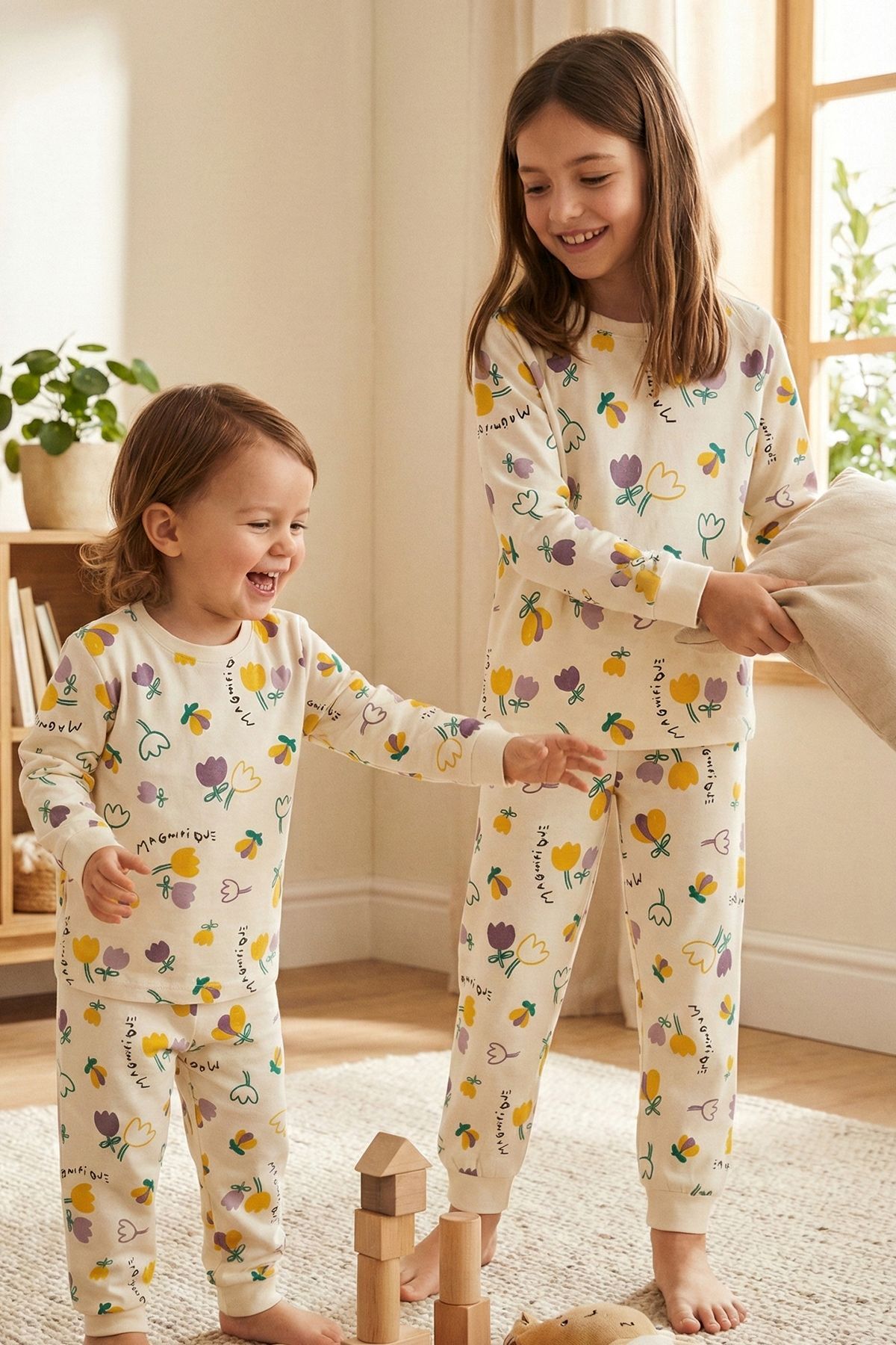 zuzunga Magnifi Ove Yazılı Lale Baskılı Kız Çocuk Pijama Takımı fotoğrafı 6 (önizleme)