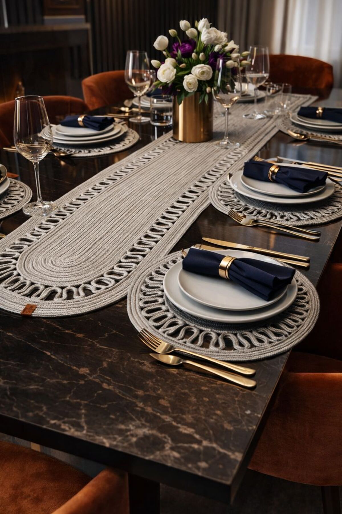 Straw Tricot Underplate and Runner Set