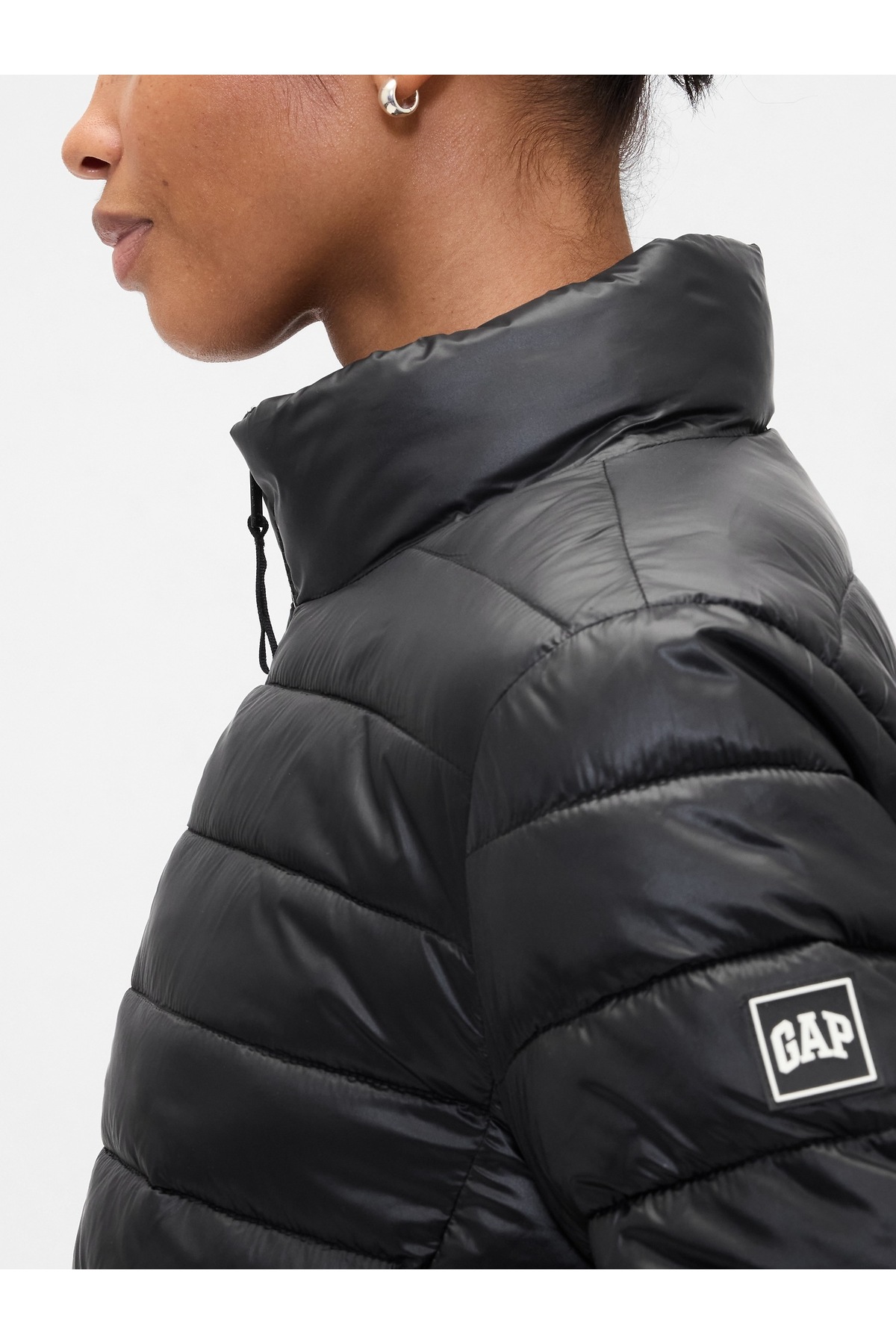 GAP Kadın Siyah ColdControl Şişme Ceket görsel 3