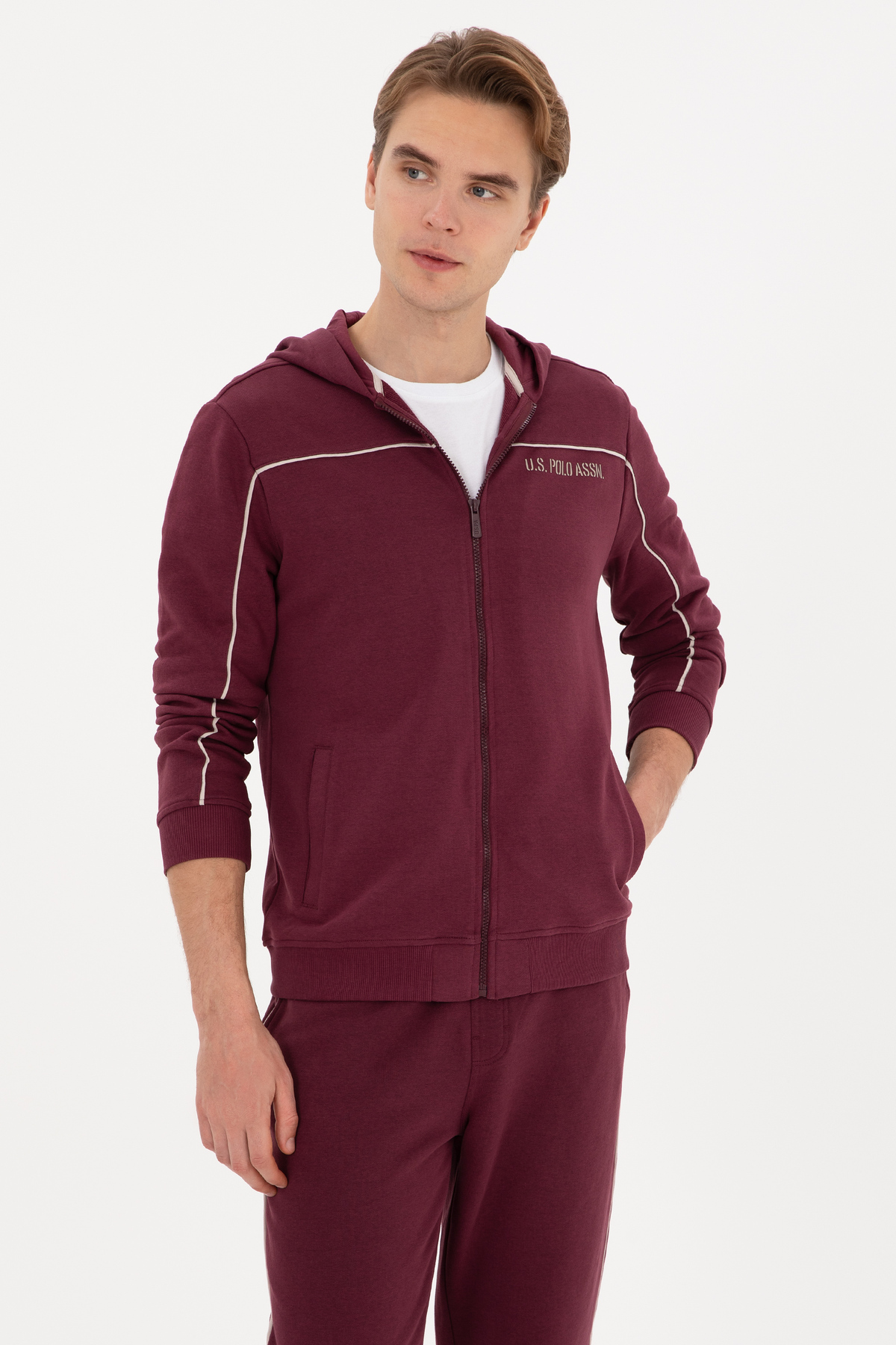 یو اس پولو ژاکت بافتنی مردانه کلاه دار زیپ دار سایز معمولی به رنگ زرشکی 50315746-VR177