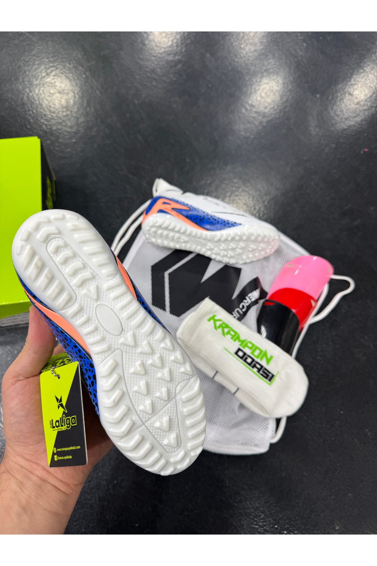 مجموعة أحذية كرة القدم الاحترافية Air Superfly مع...