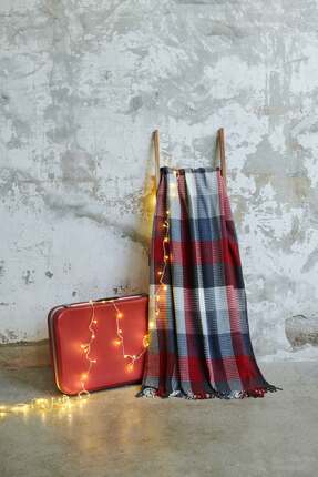 SESLİ TEKSTİL Pamuklu Skoç Battaniye Çift Kişilik