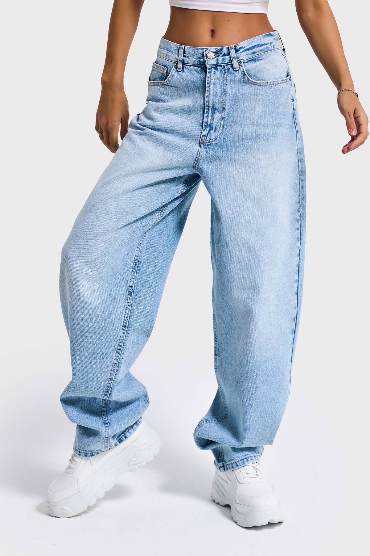 it's basic Ženske Ice boja teksasa Cindy 4s6-3 Skater fit široki kroj 100% pa...