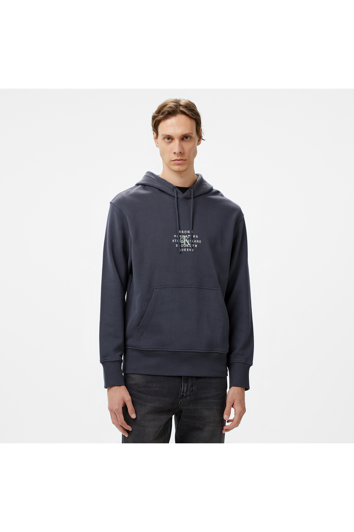 کلوین کلاین هودی مردانه خاکستری طرح گرافیکی Jeans Nyc Stamp