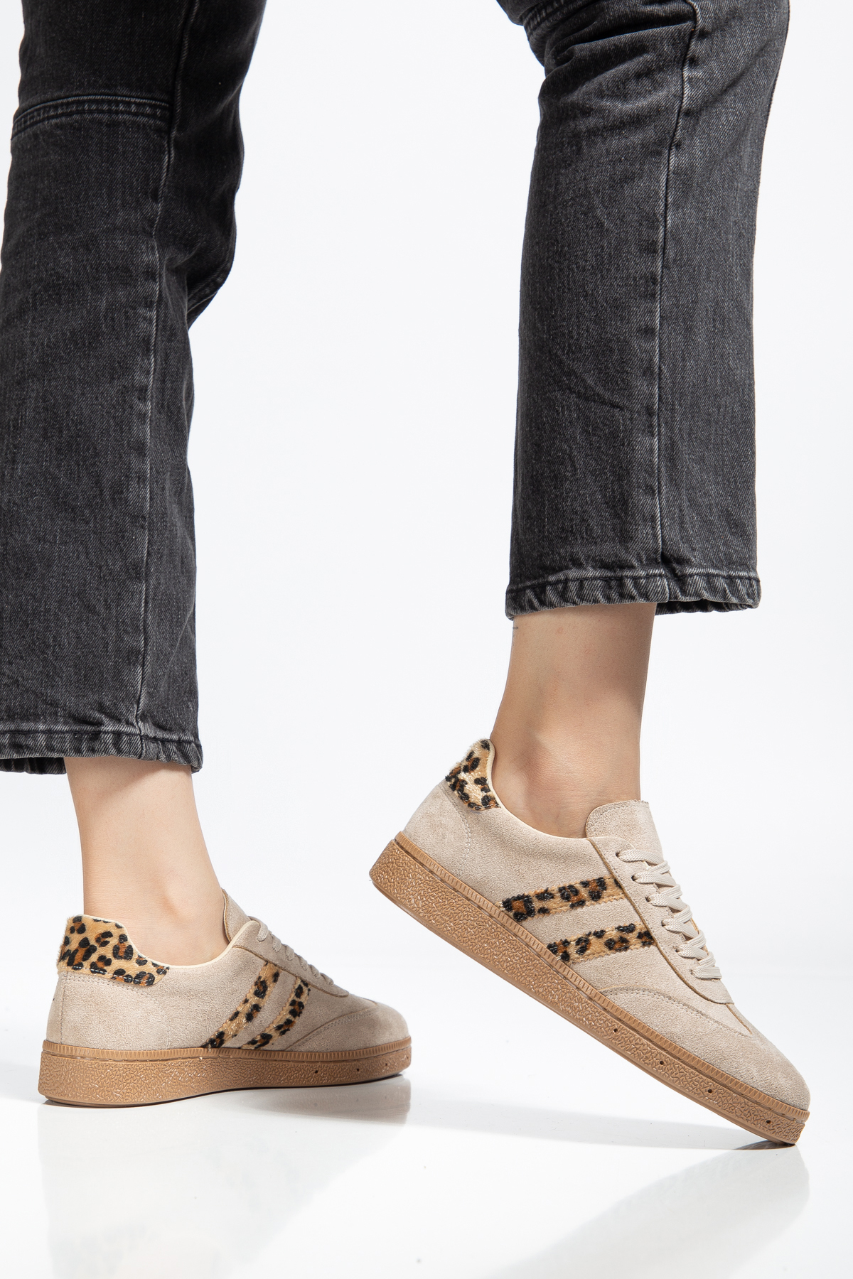 BAHRİNA  Kadın Bej Süet Leoapar Günlük Sneaker - Görsel 4