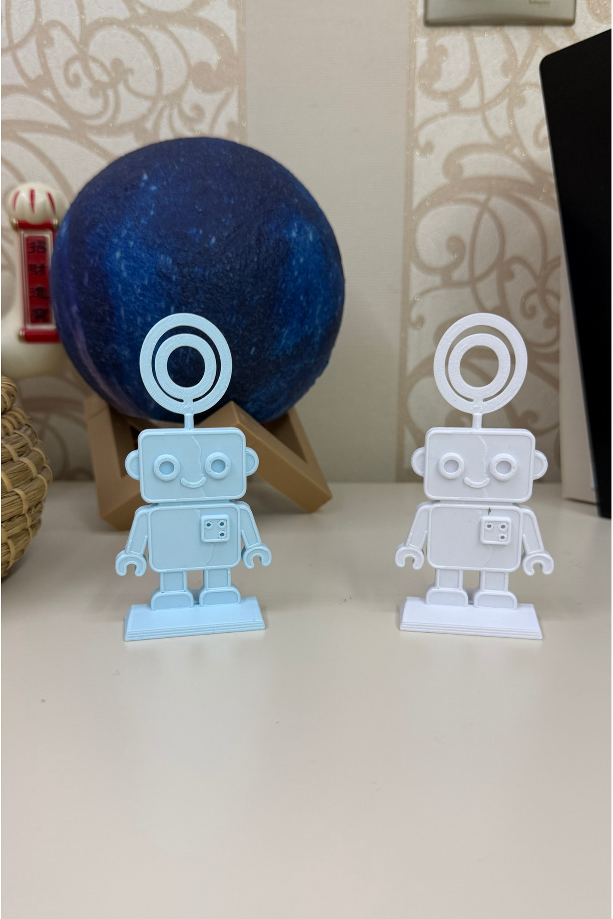 hobier 2 Adet Mavi Beyaz Robot Figürlü Fotoğraf Tutucu, Bebek Odası Dekoru fotoğrafı 3 (önizleme)