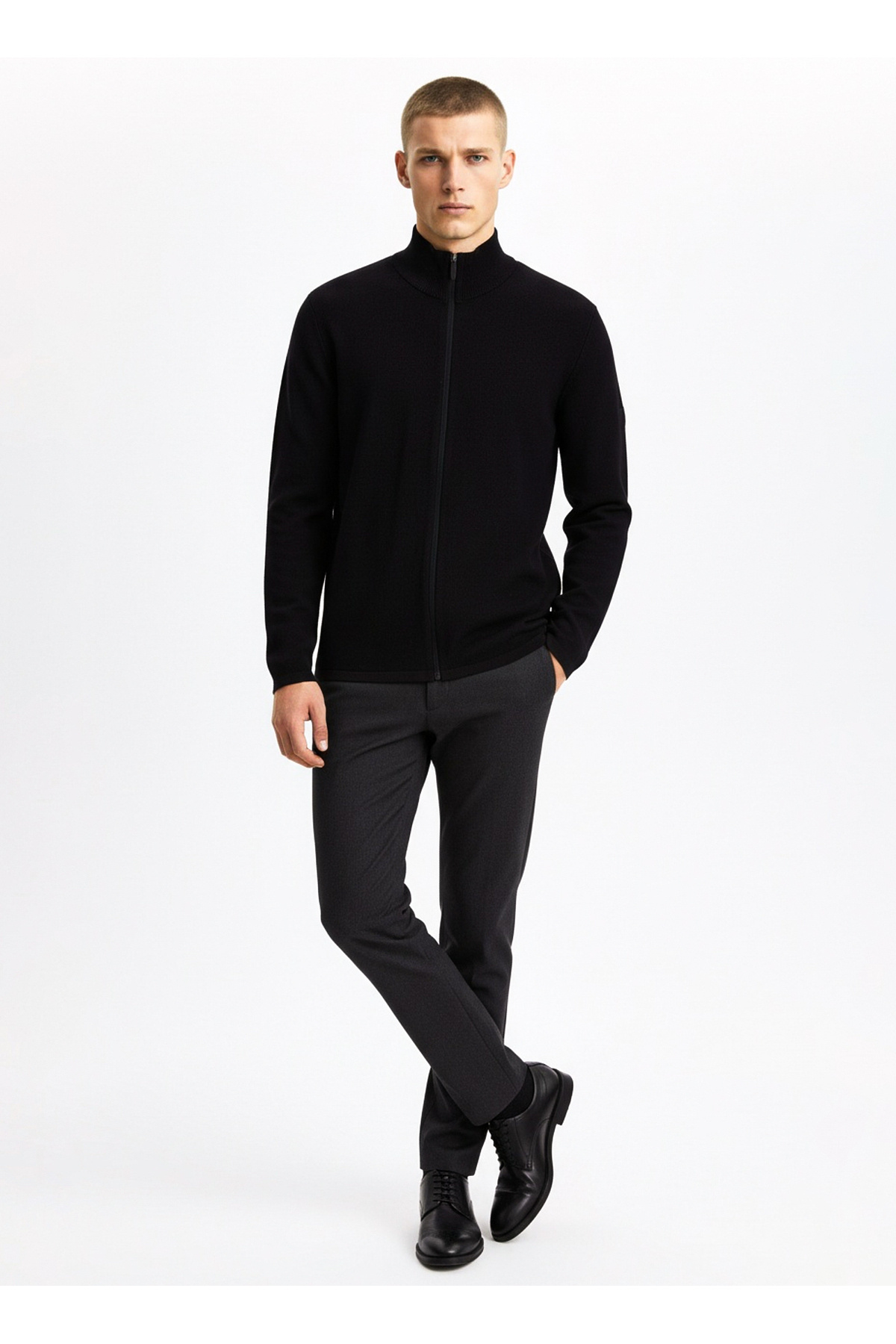ژاکت مردانه یقه بلند مشکی معمولی ۱۲۲۸۳۶۶۸_JCOSTANCE KNIT BADGE ZIP C جک اند جونز پلیور Jack & Jones