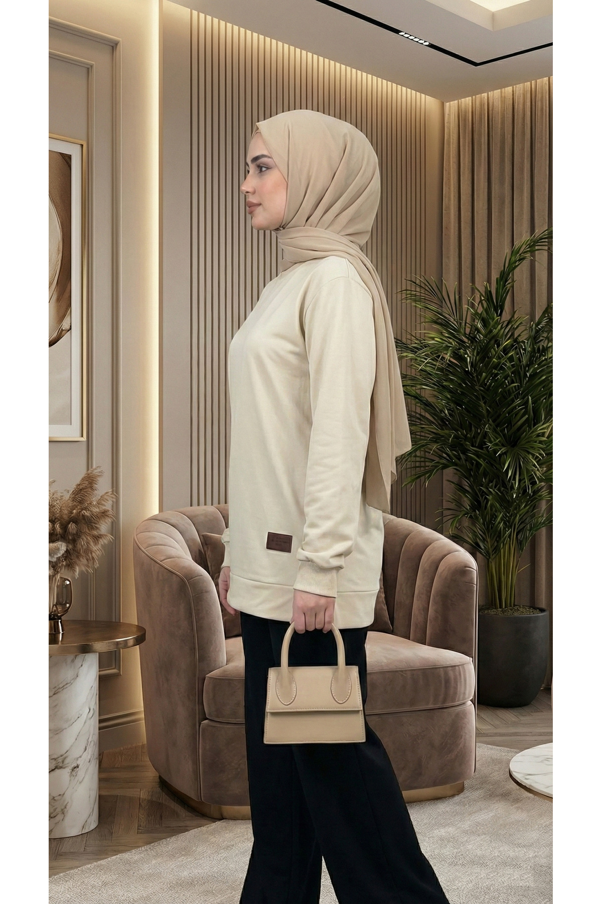 unika boutique Kadın Bisiklet Yaka Tesettür Yırtmaçlı Armalı Tunik Sweat Sweatshirt görsel 2