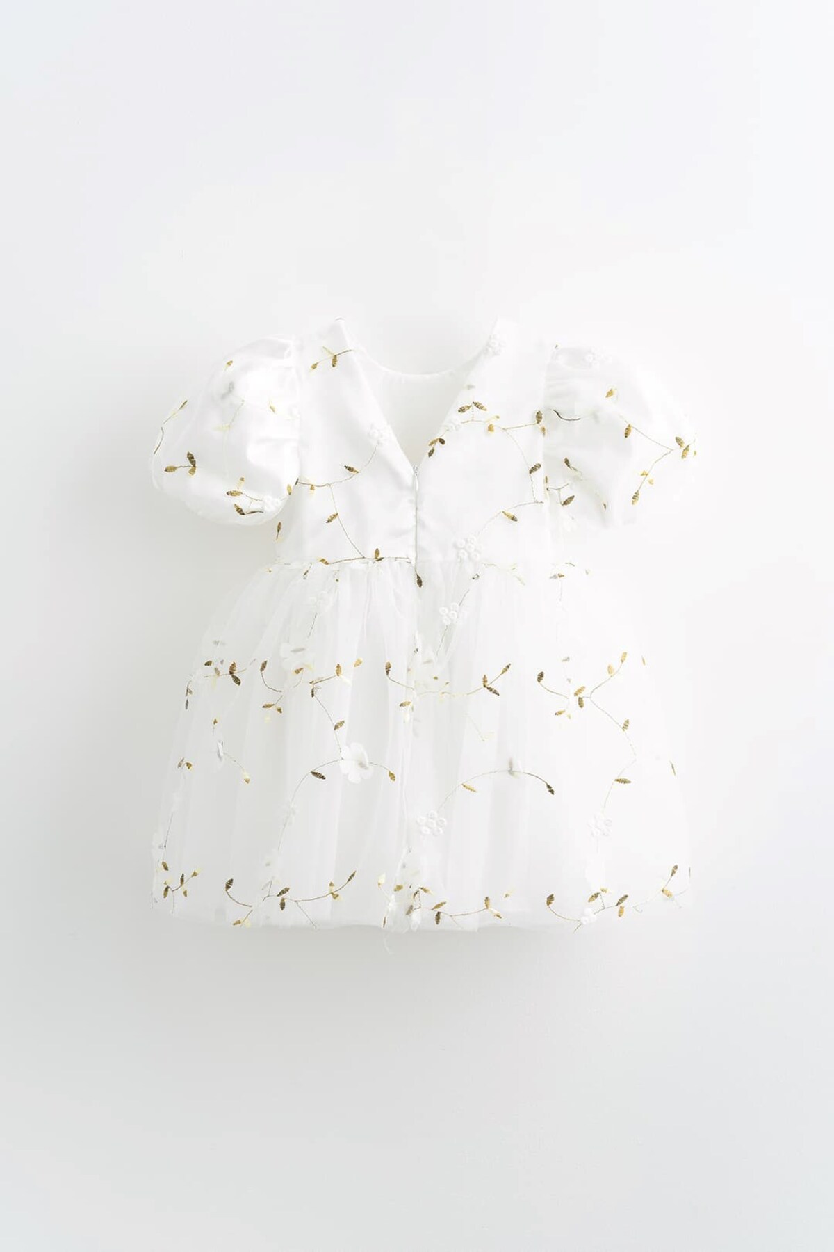 Banamio Flower 3D Çiçek Detaylı Nakışlı Tül Elbise fotoğrafı 2 (önizleme)