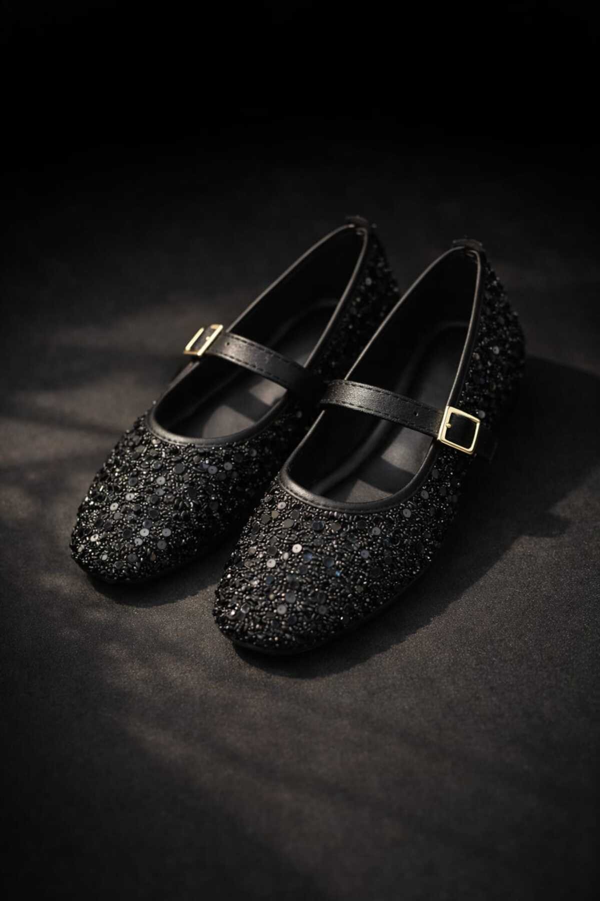 Slipcat  Pullu Simli Payetli Toka Detaylı Kadın Şık Günlük Babet - Görsel 6