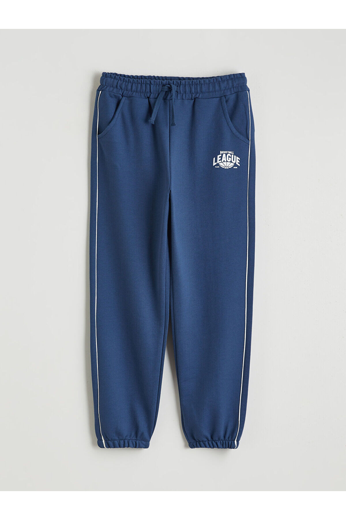 LC Waikiki Nevaa Collection İndigo Erkek Çocuk Tişört, Fermuarlı Sweatshirt ve Eşofman Alt fotoğrafı 5 (önizleme)