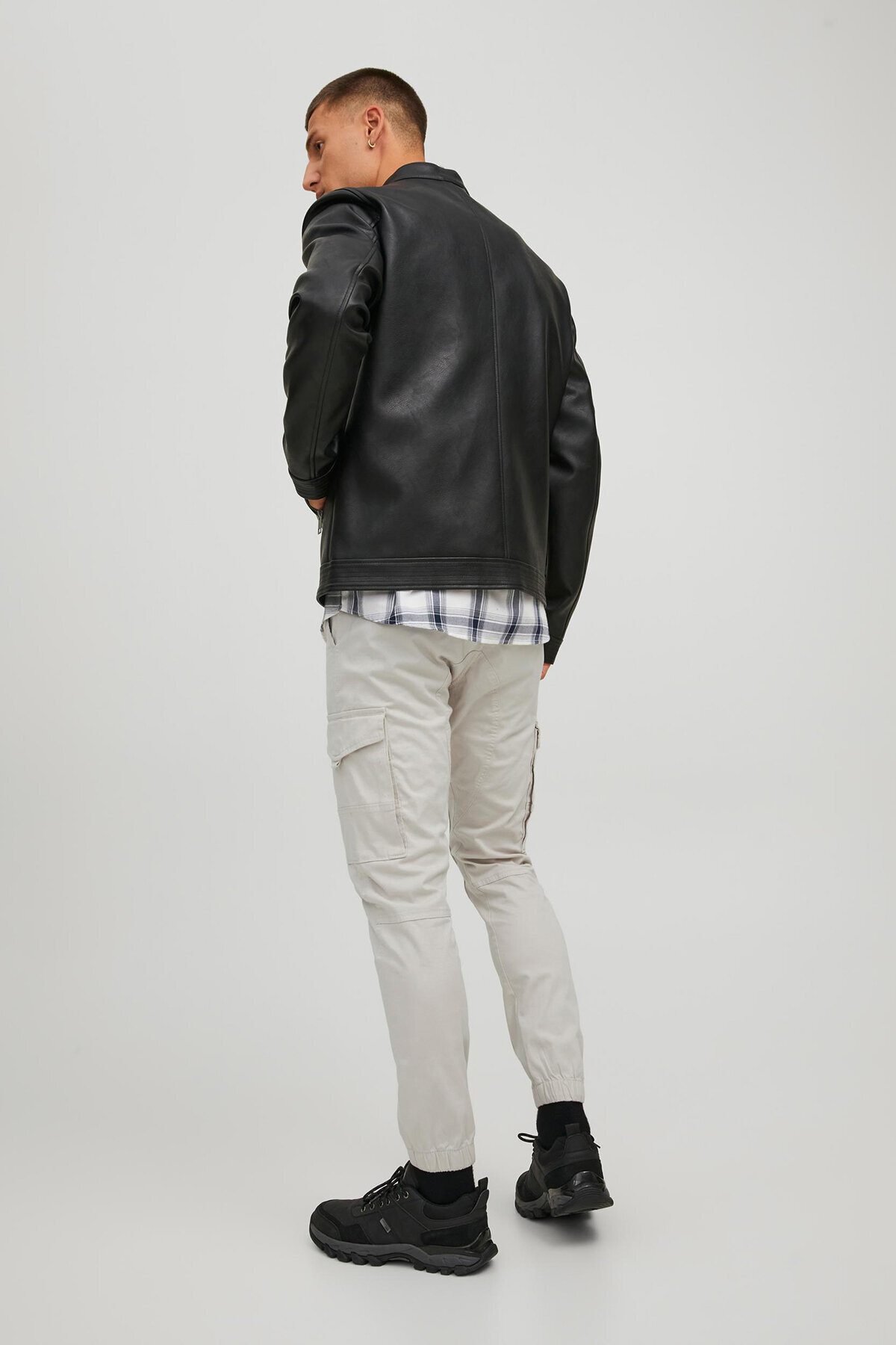 شلوار مردانه راسته فاق نرمال | جک اند جونز Jack & Jones 12139912 - تصویر 2