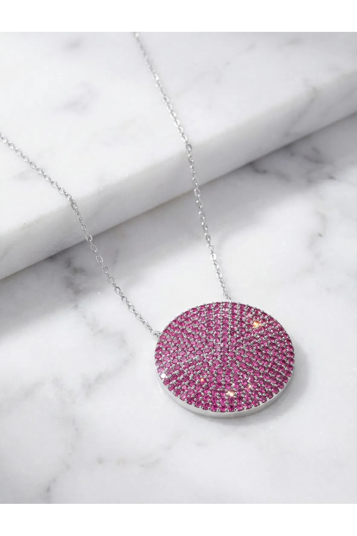 Arvenia Silver Pembe Zirkon Taşlı Yuvarlak Kolye Gümüş Kolye