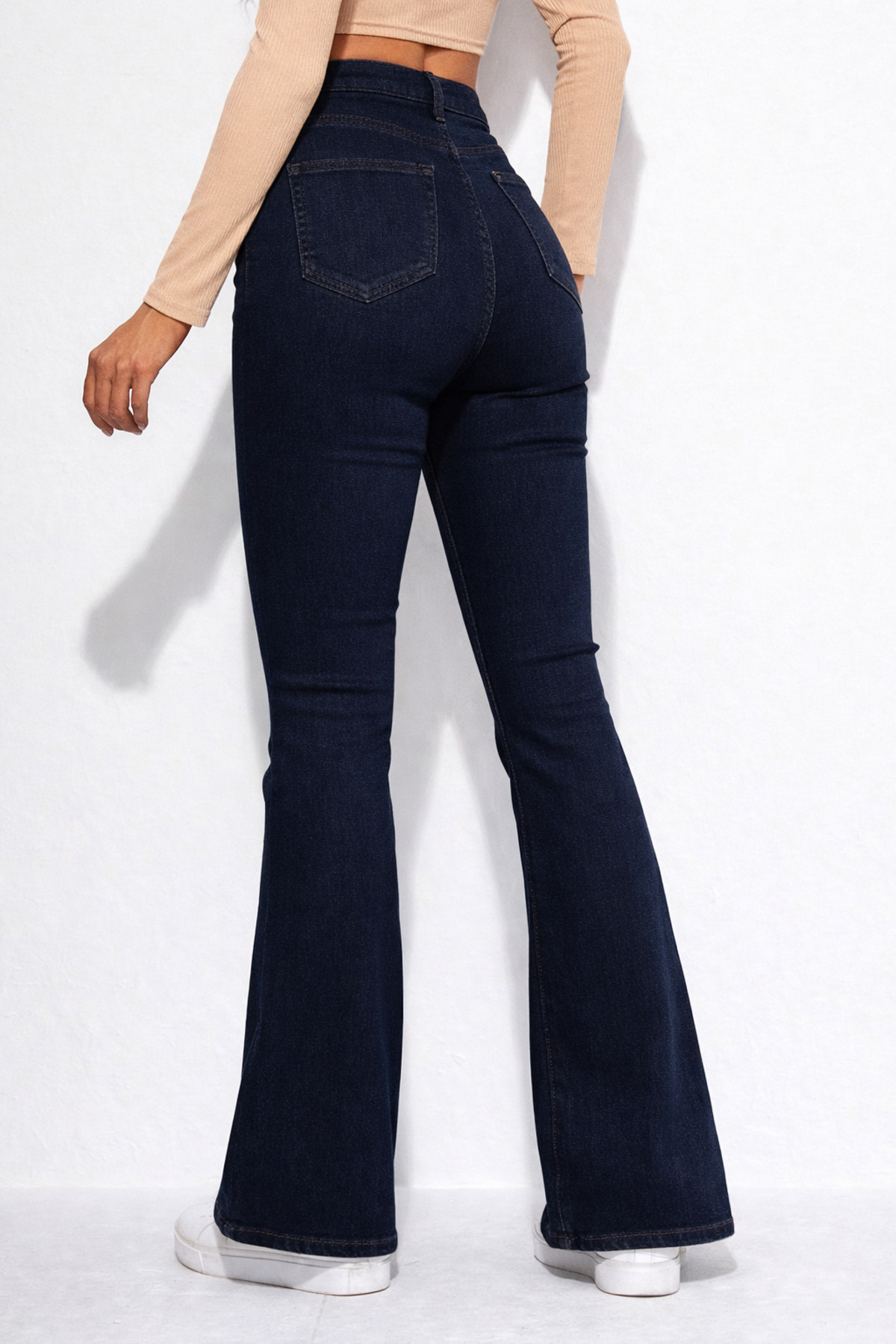 By Caspita Fashion  Kadın Yüksek Bel Power Likra Ultra Esnek Toparlayıcı Lacivert İspanyol Paça Jean - Görsel 2